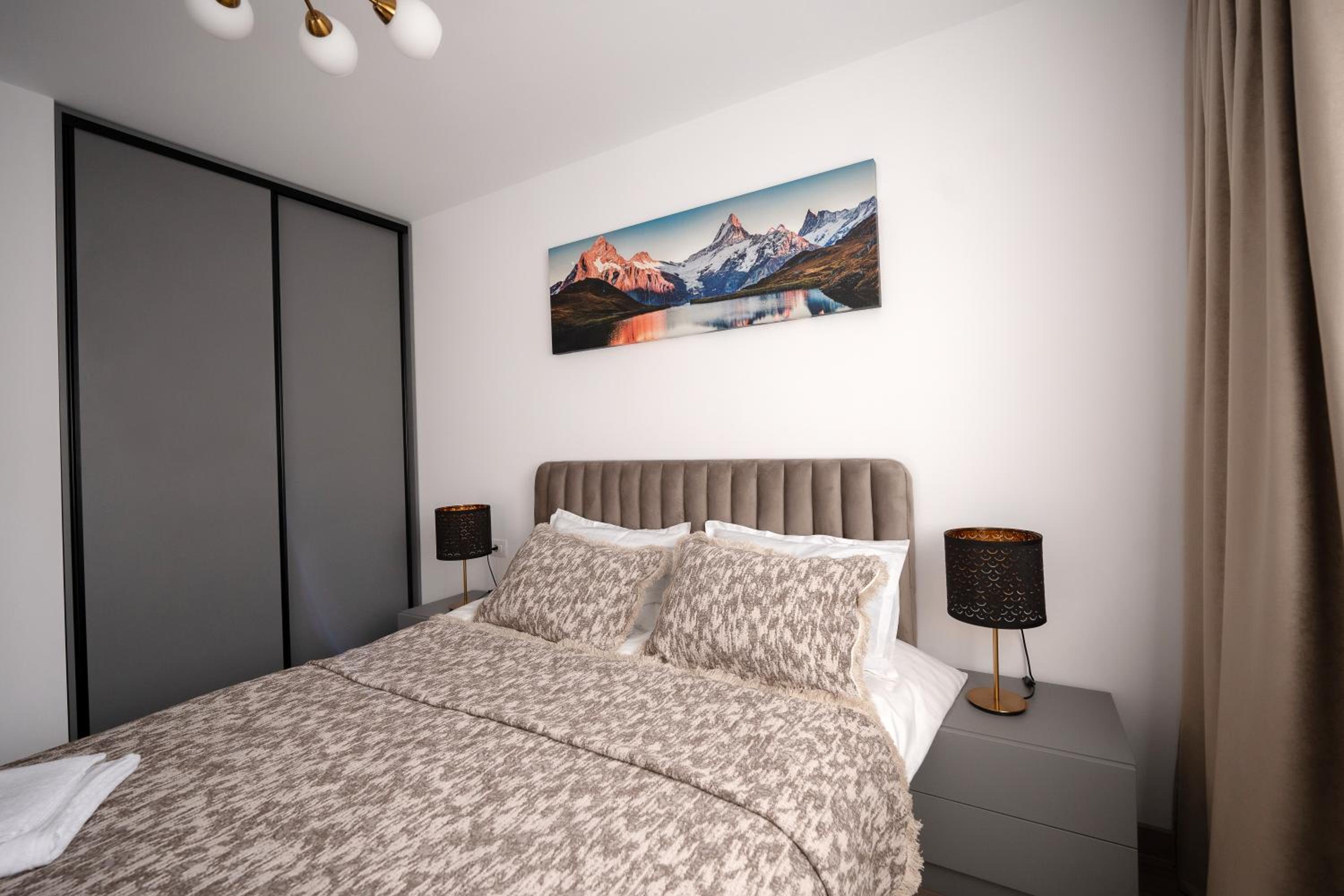 OnTop Apartments