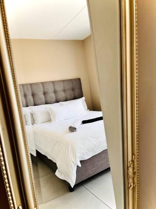 2-Bedroom Parklands Apartment Near Blouberg Beach, Cape Town view 5