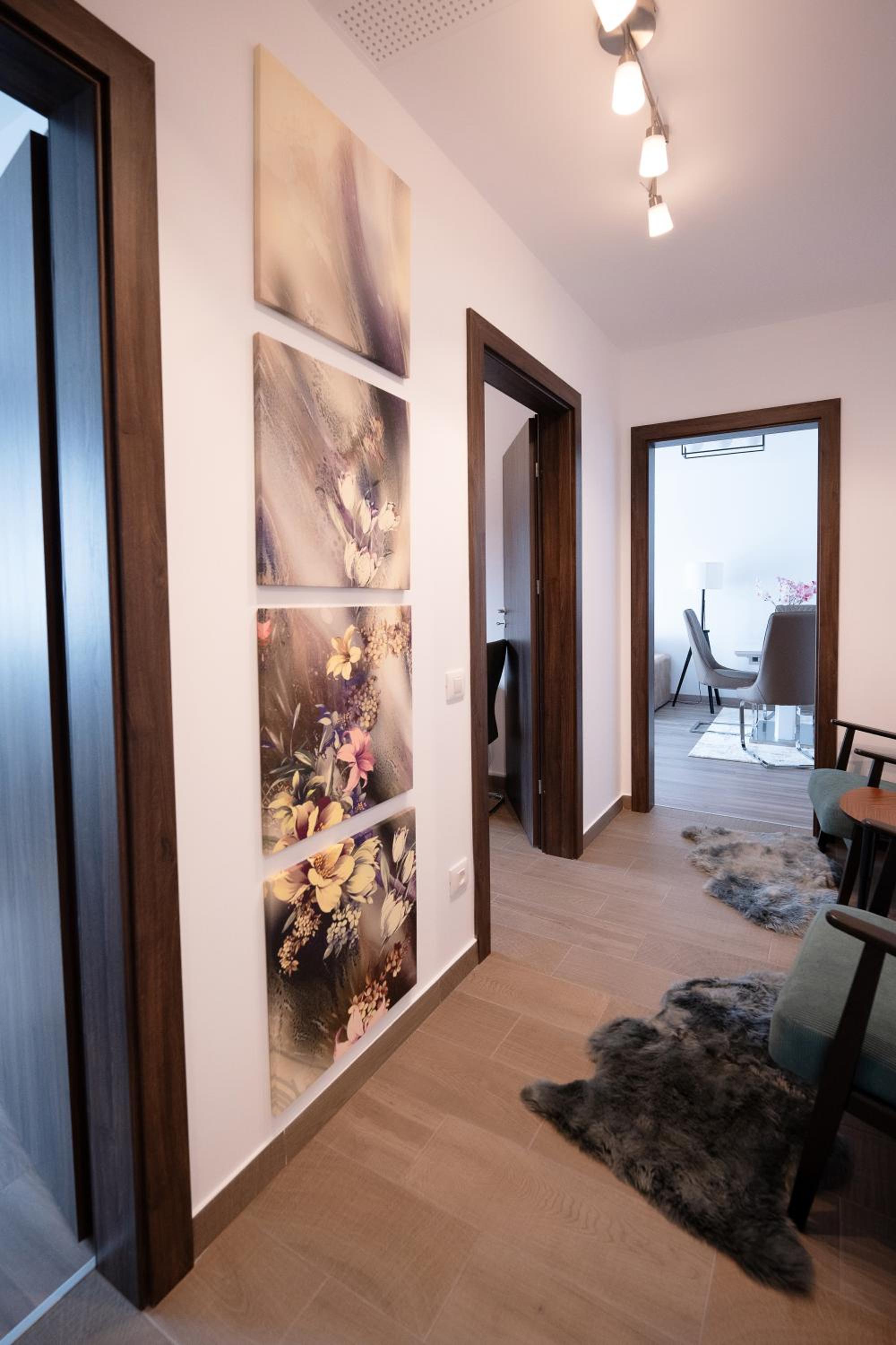 OnTop Apartments
