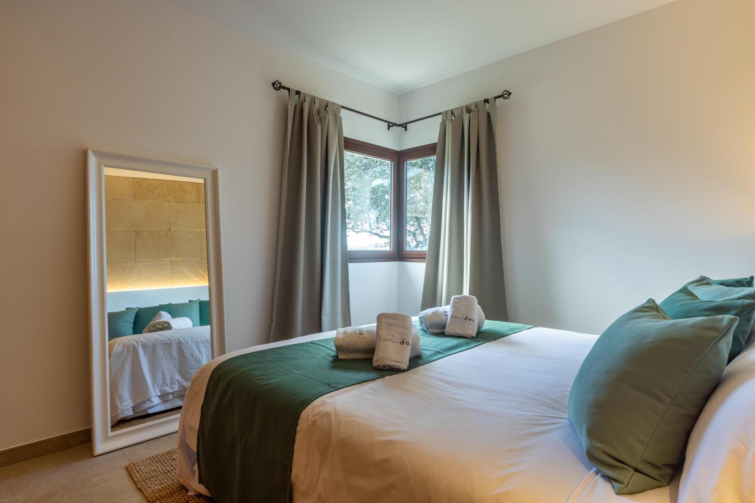 Es Mirador de Vernissa. Jacuzzi, sauna y piscina