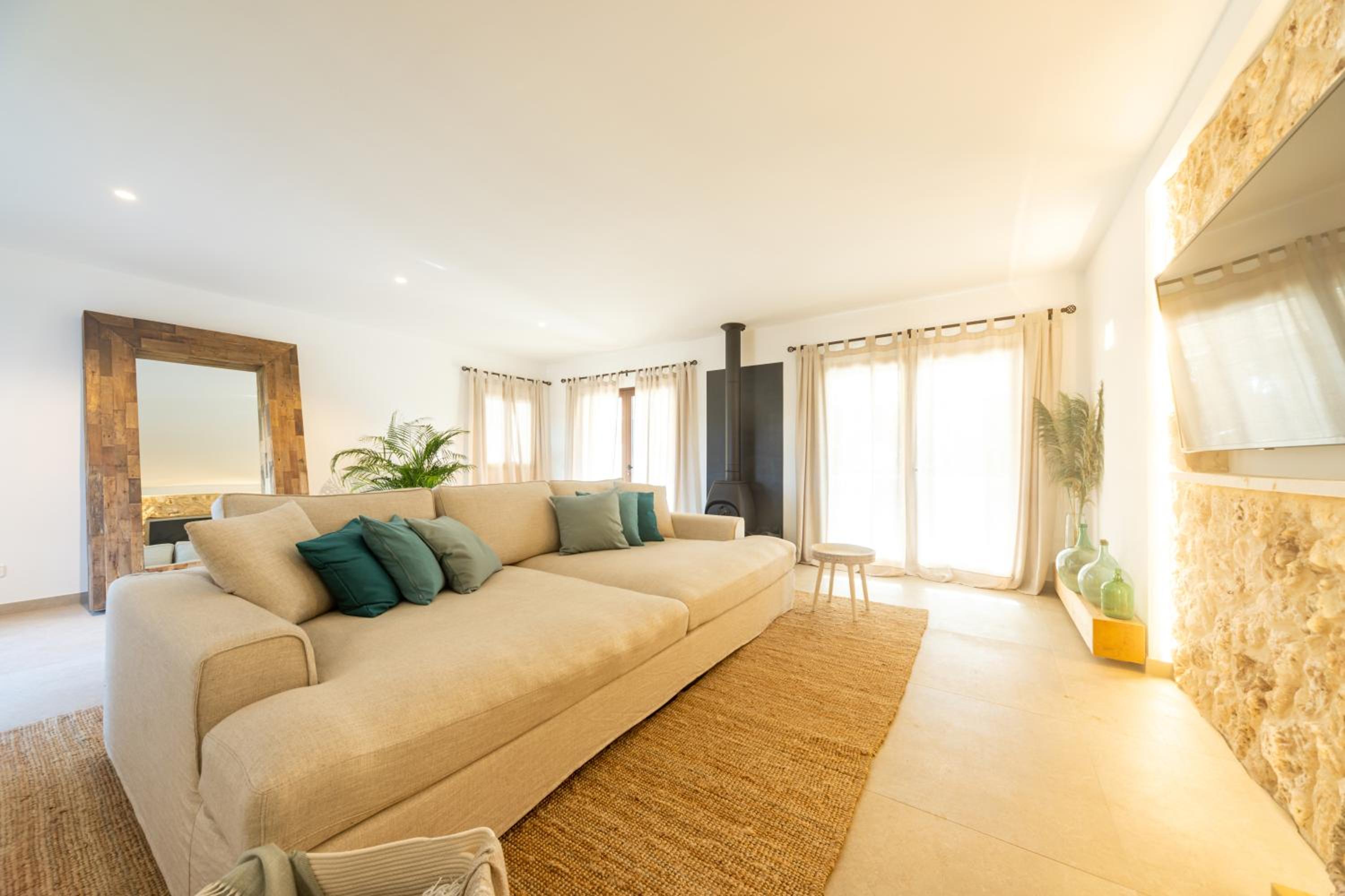 Es Mirador de Vernissa. Jacuzzi, sauna y piscina