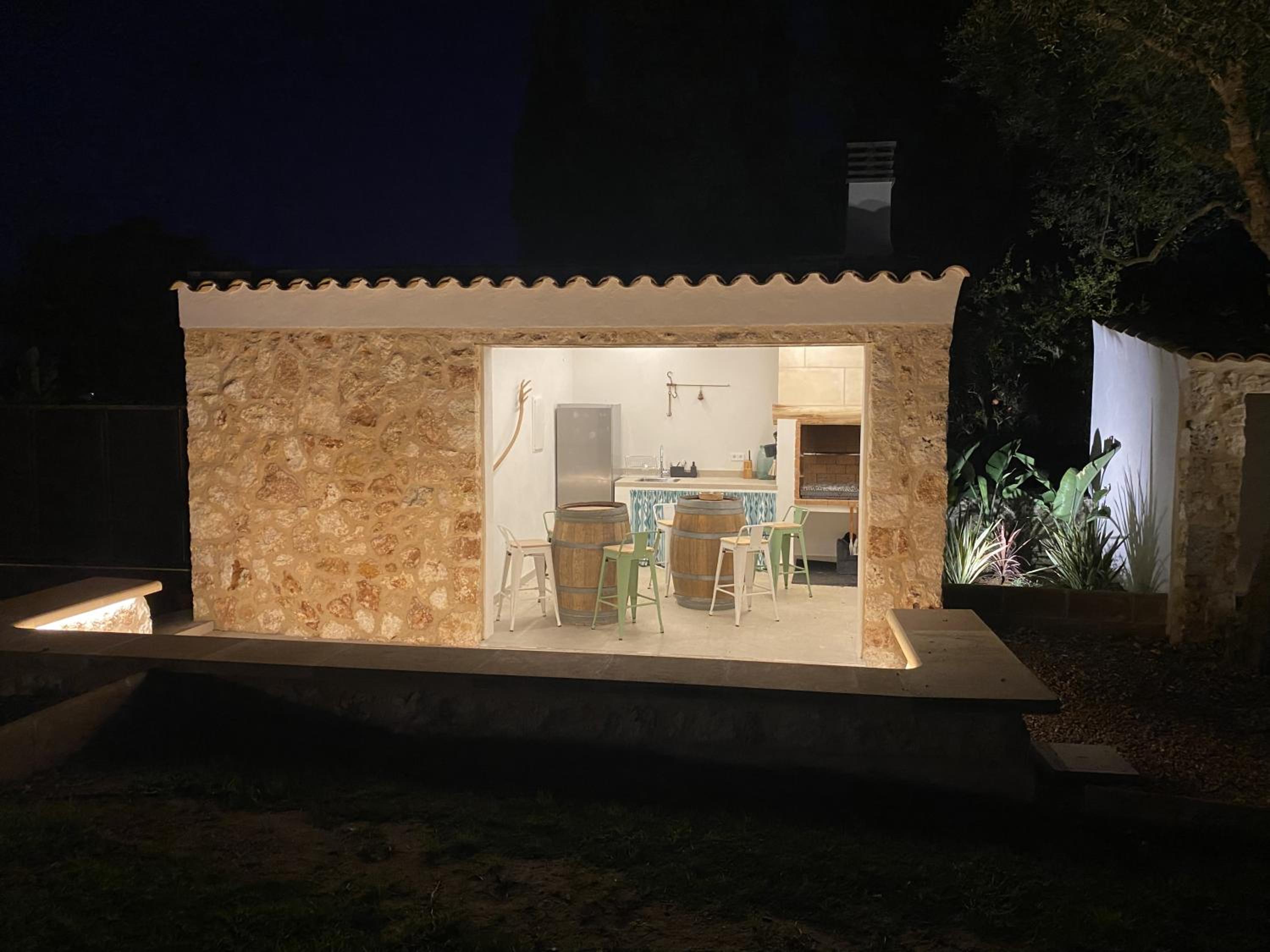 Es Mirador de Vernissa. Jacuzzi, sauna y piscina