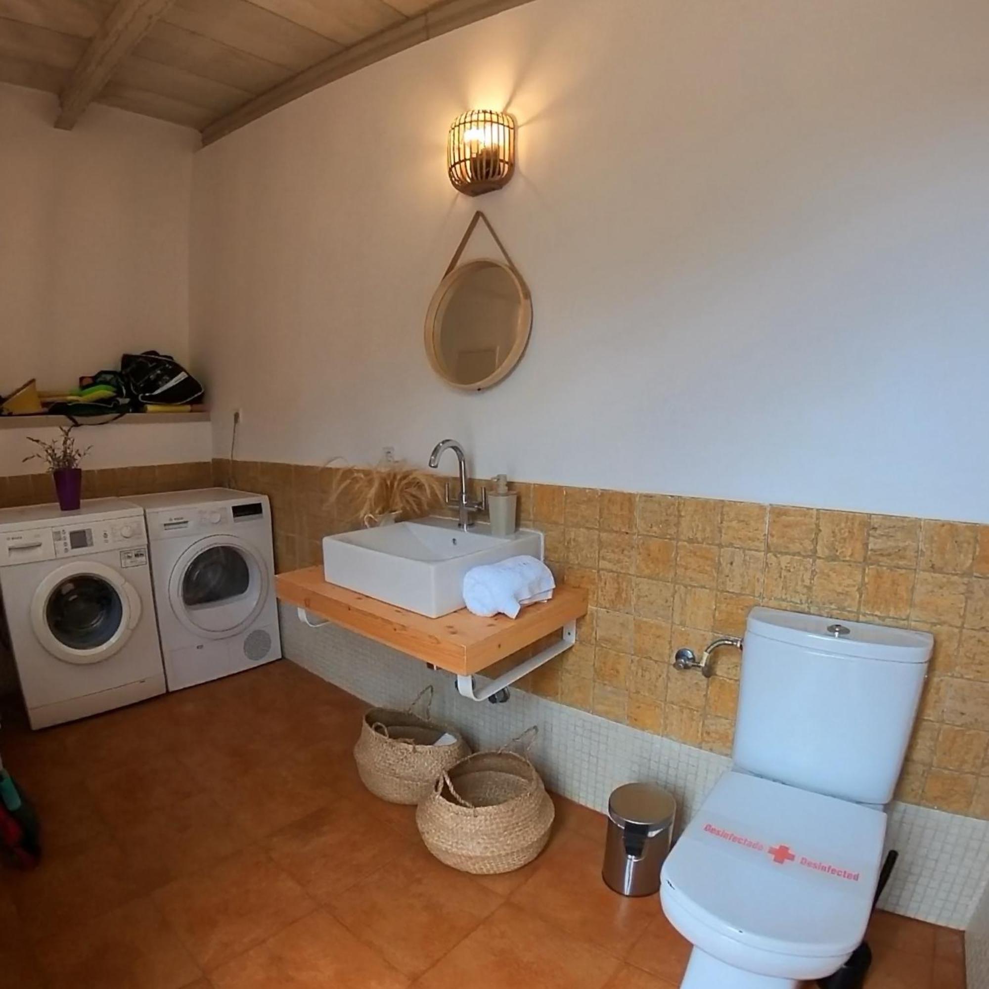 Es Mirador de Vernissa. Jacuzzi, sauna y piscina
