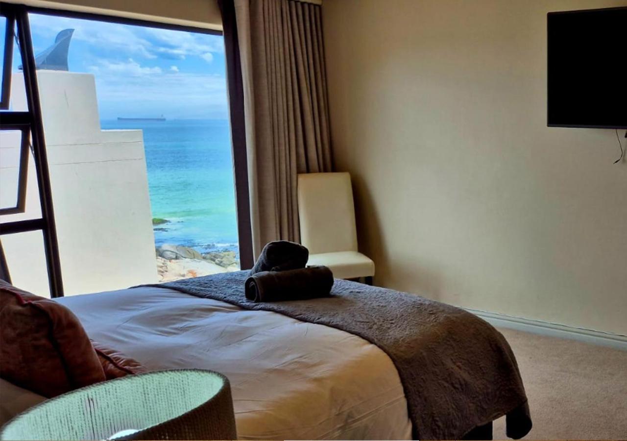 Crystal Lagoon Lodge