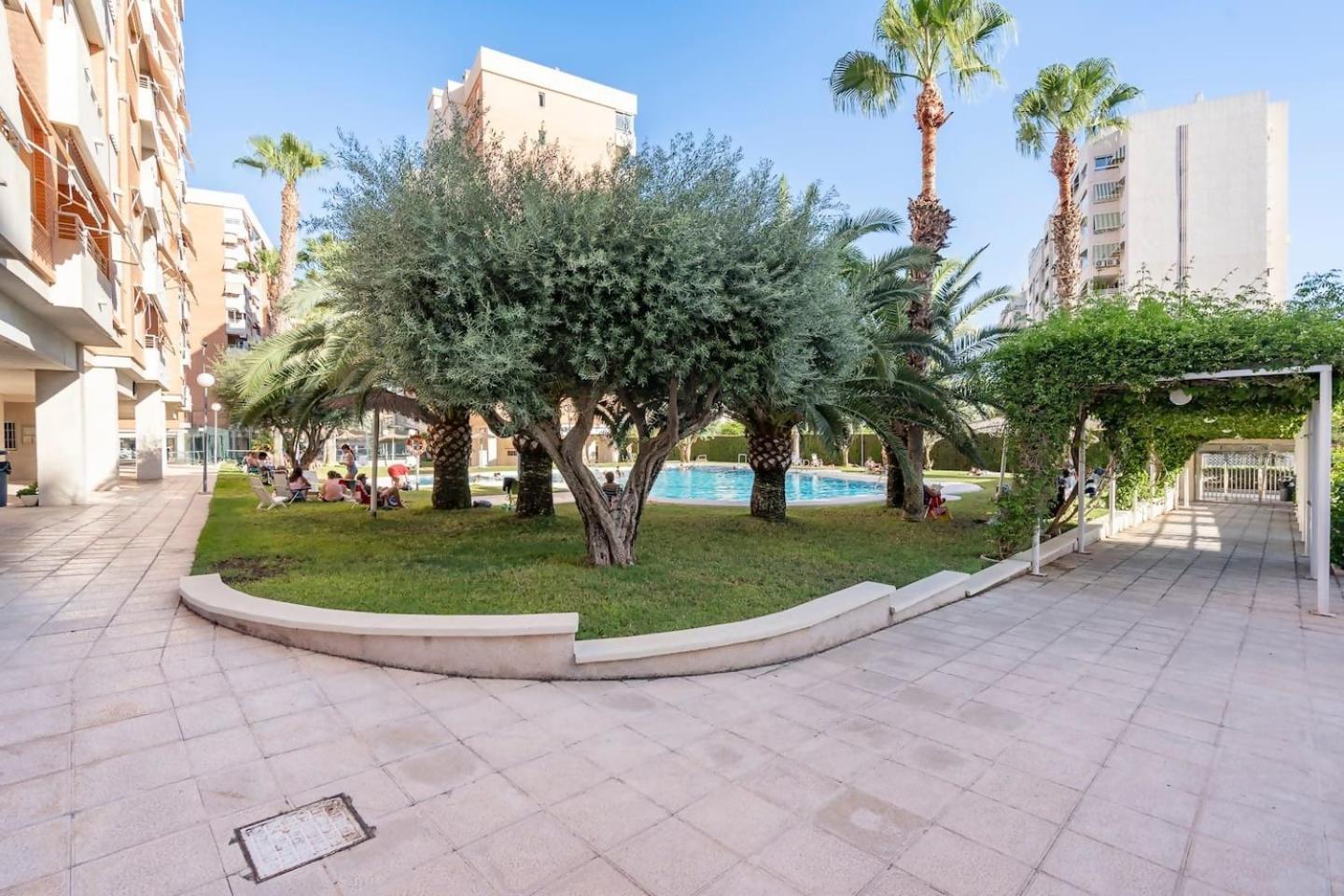 Urbanización Bulevar Playa