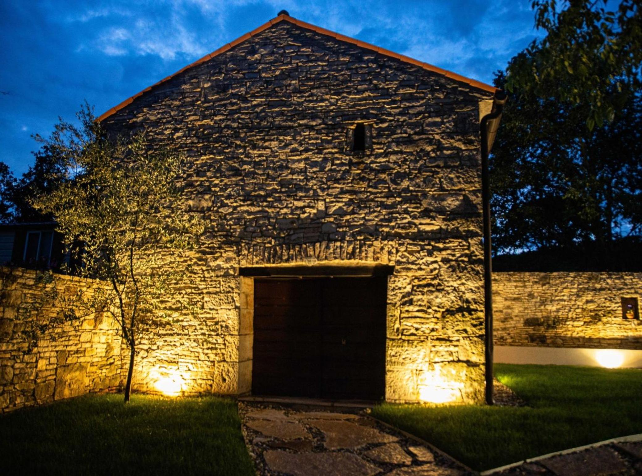 The Poolside Stone House in Bale