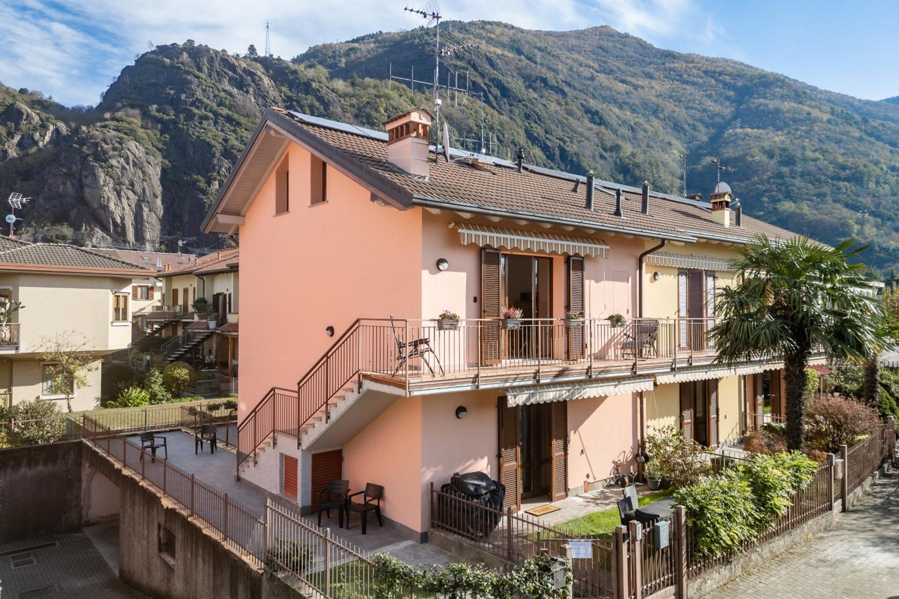 Villa Golden Lake 2 - just few steps from the lake view 2