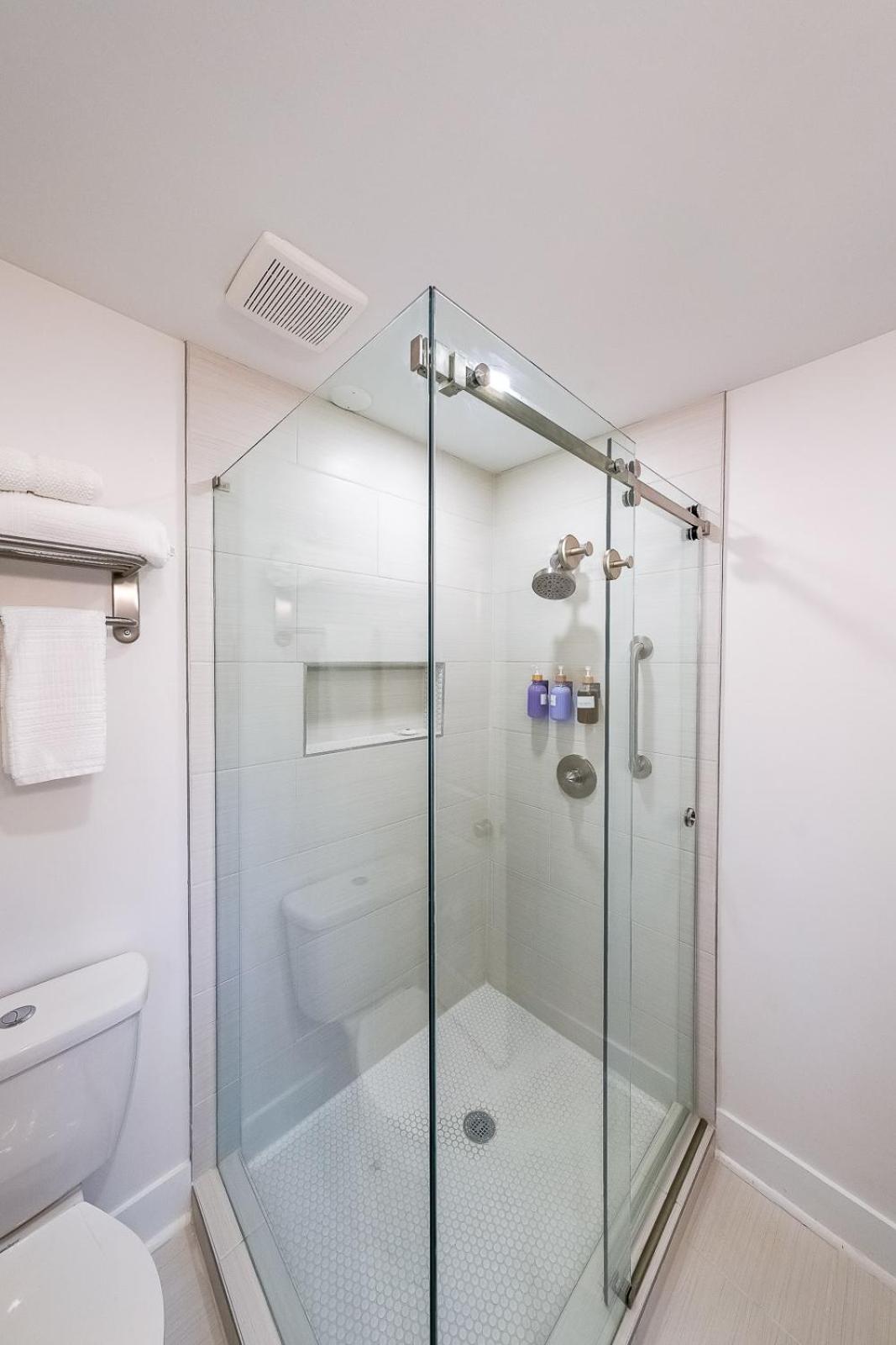 NamaStay Suites