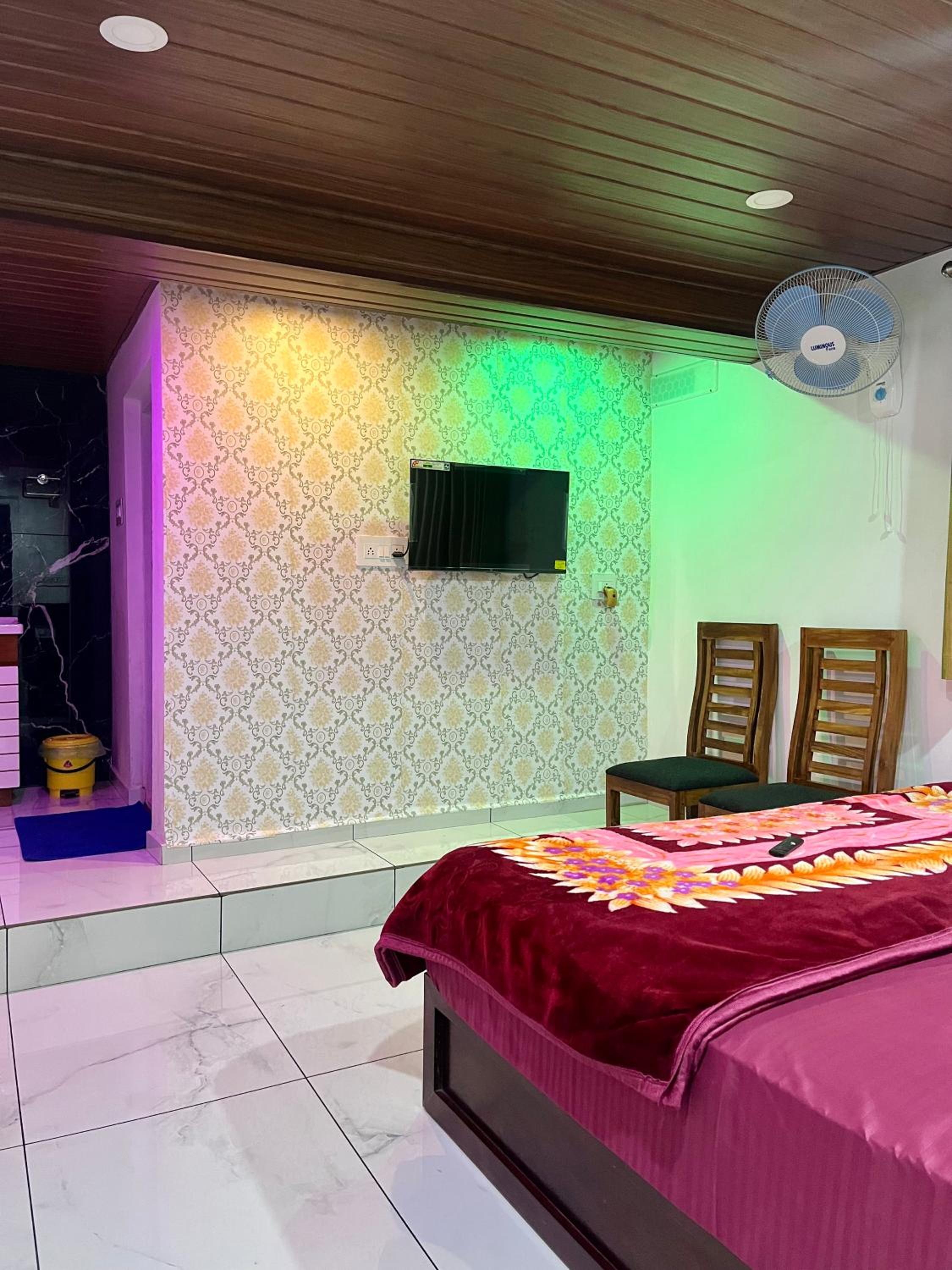 Pooja Homestay