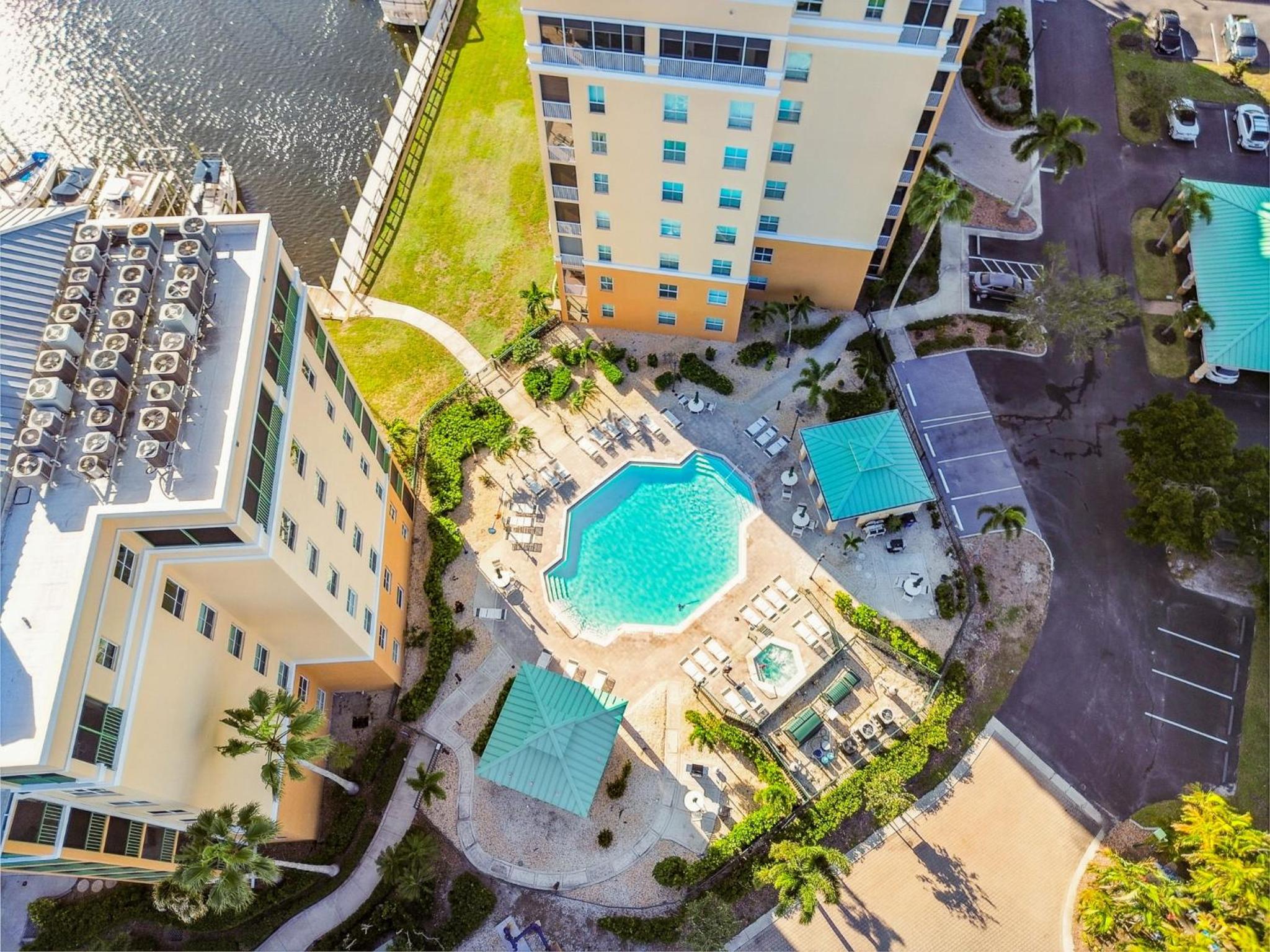 Fabulous Golf and Marina Community Condo view 2