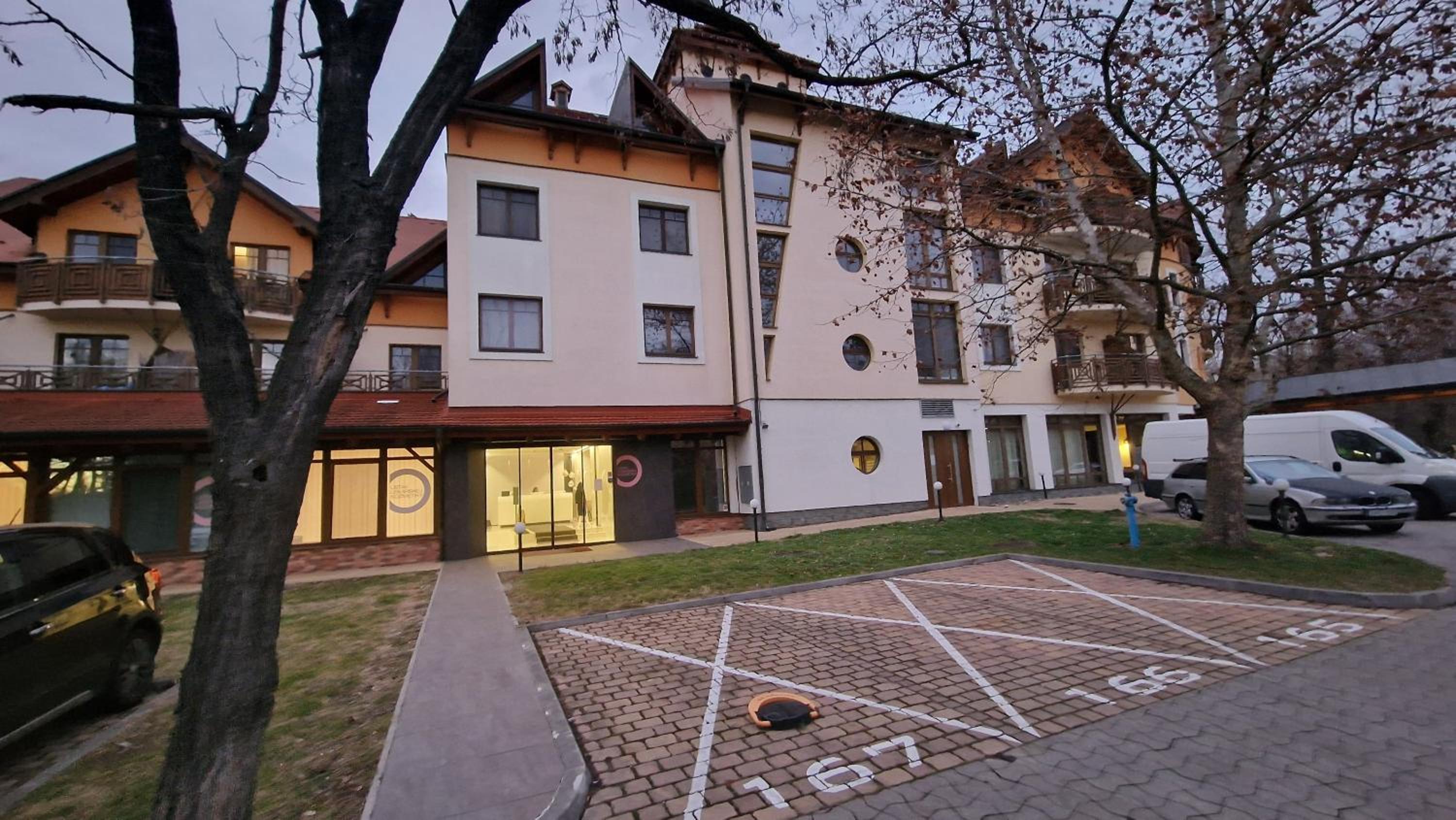 Apartment whit balcony and lake view Bratislava Checkin - Drazdiak view 3