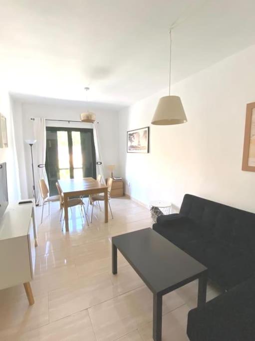 City Center 2 Bedroom Modern Apartment