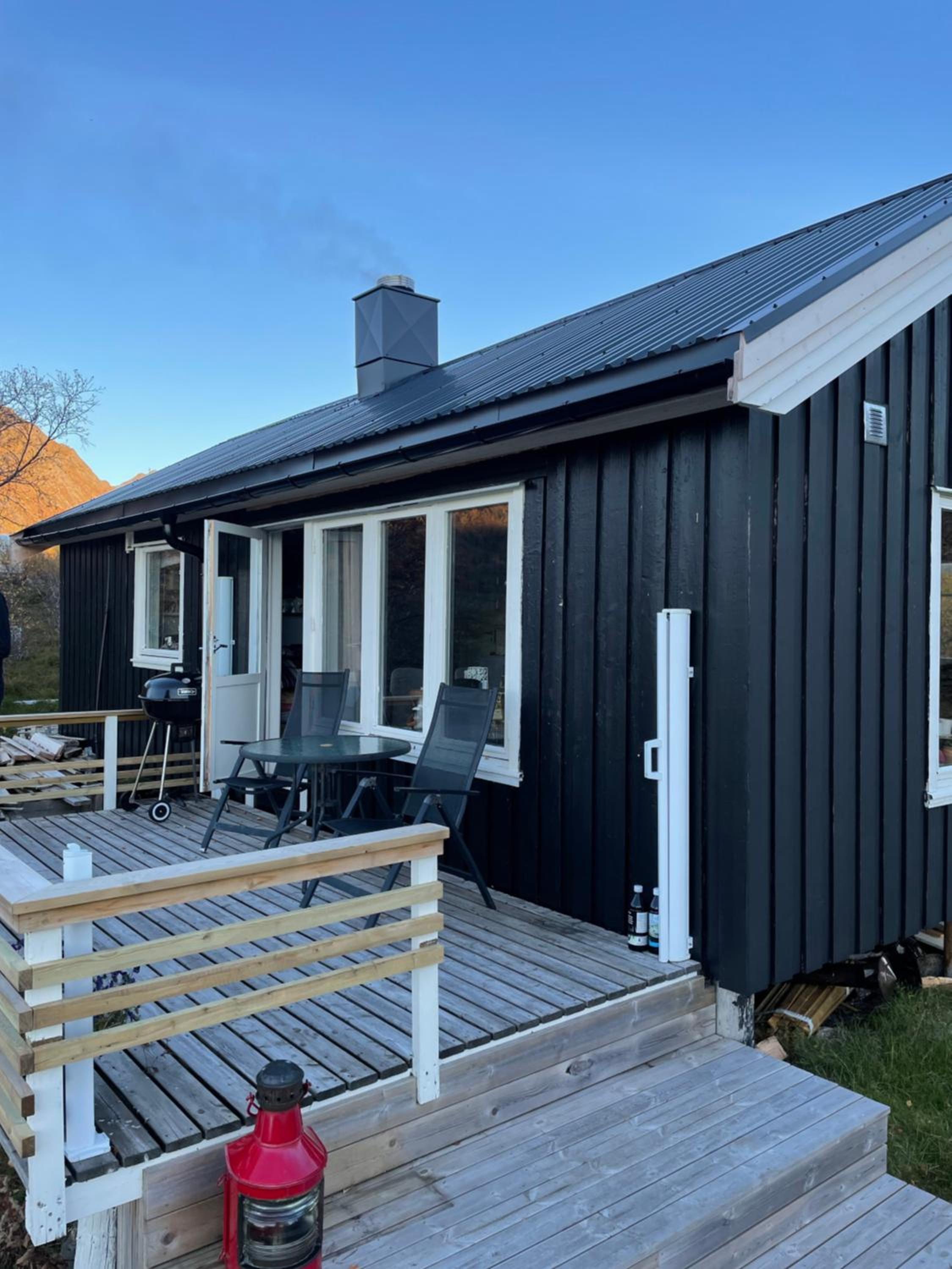 Flott hytte i Lofoten med nydelig beliggenhet ved vannet view 5