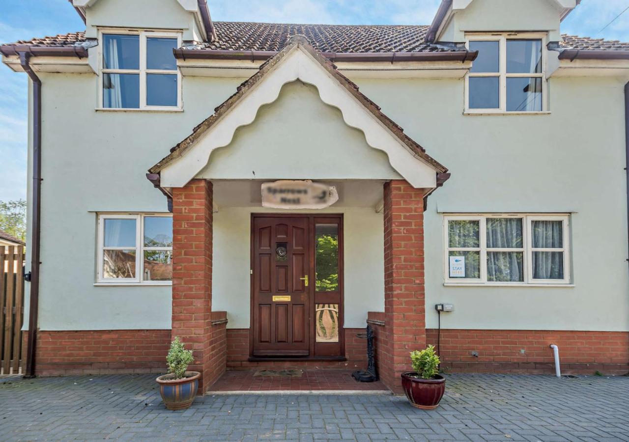 4 Bed in Woodbridge oc-s27356
