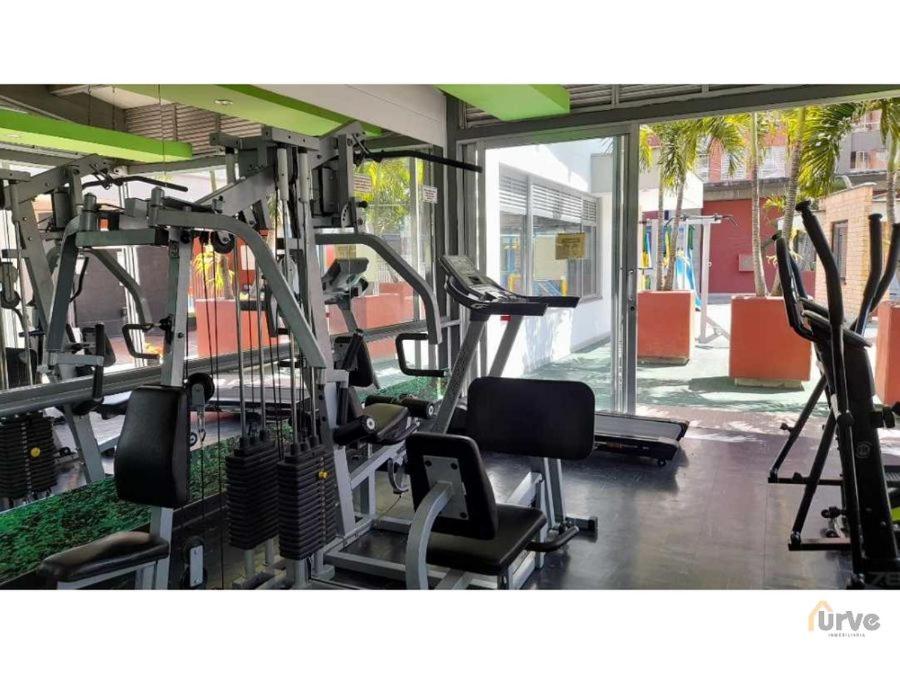 Lovely 3-bedroom condo whit pool
