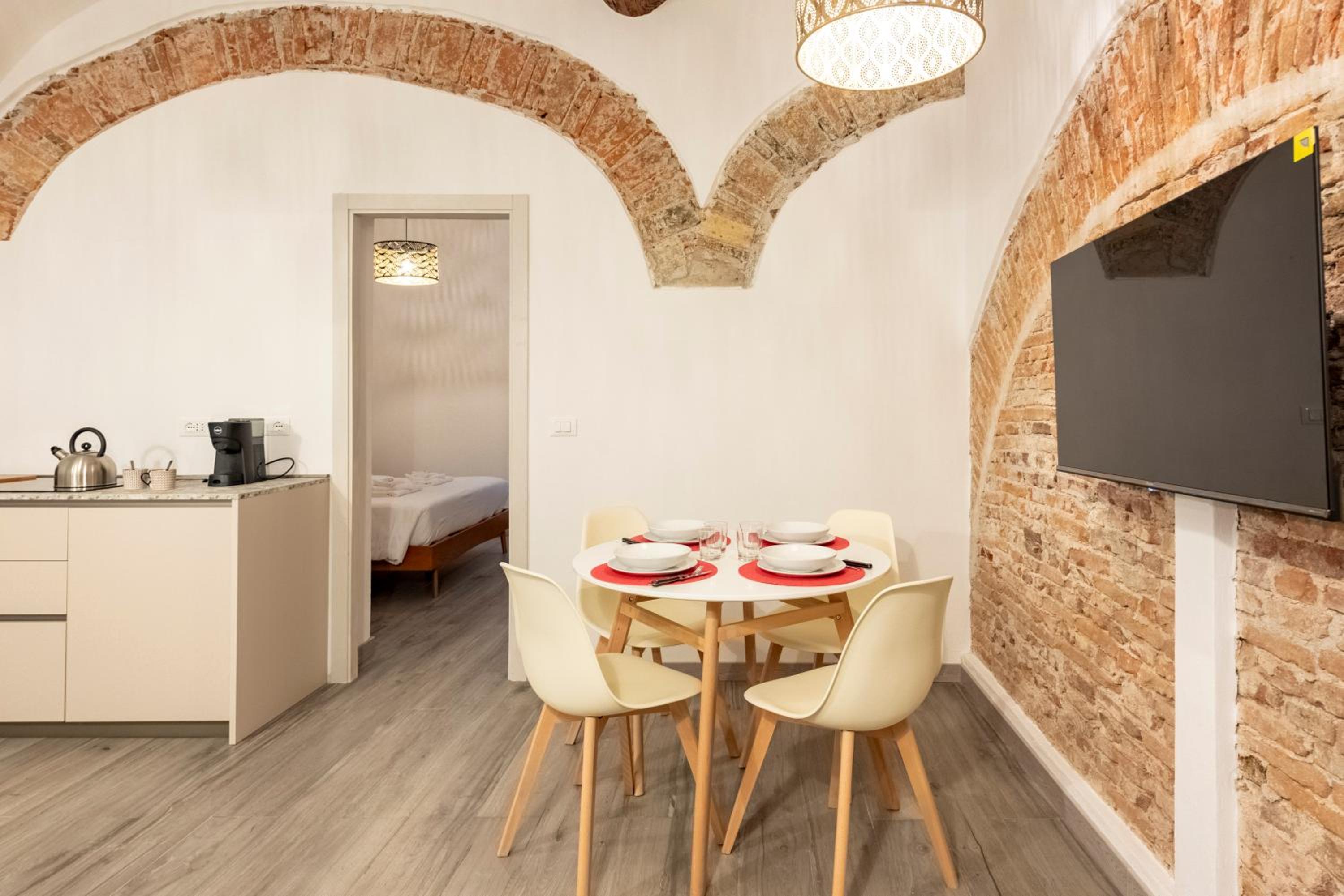 Castelli's Apartments CAMPO 7 view 4