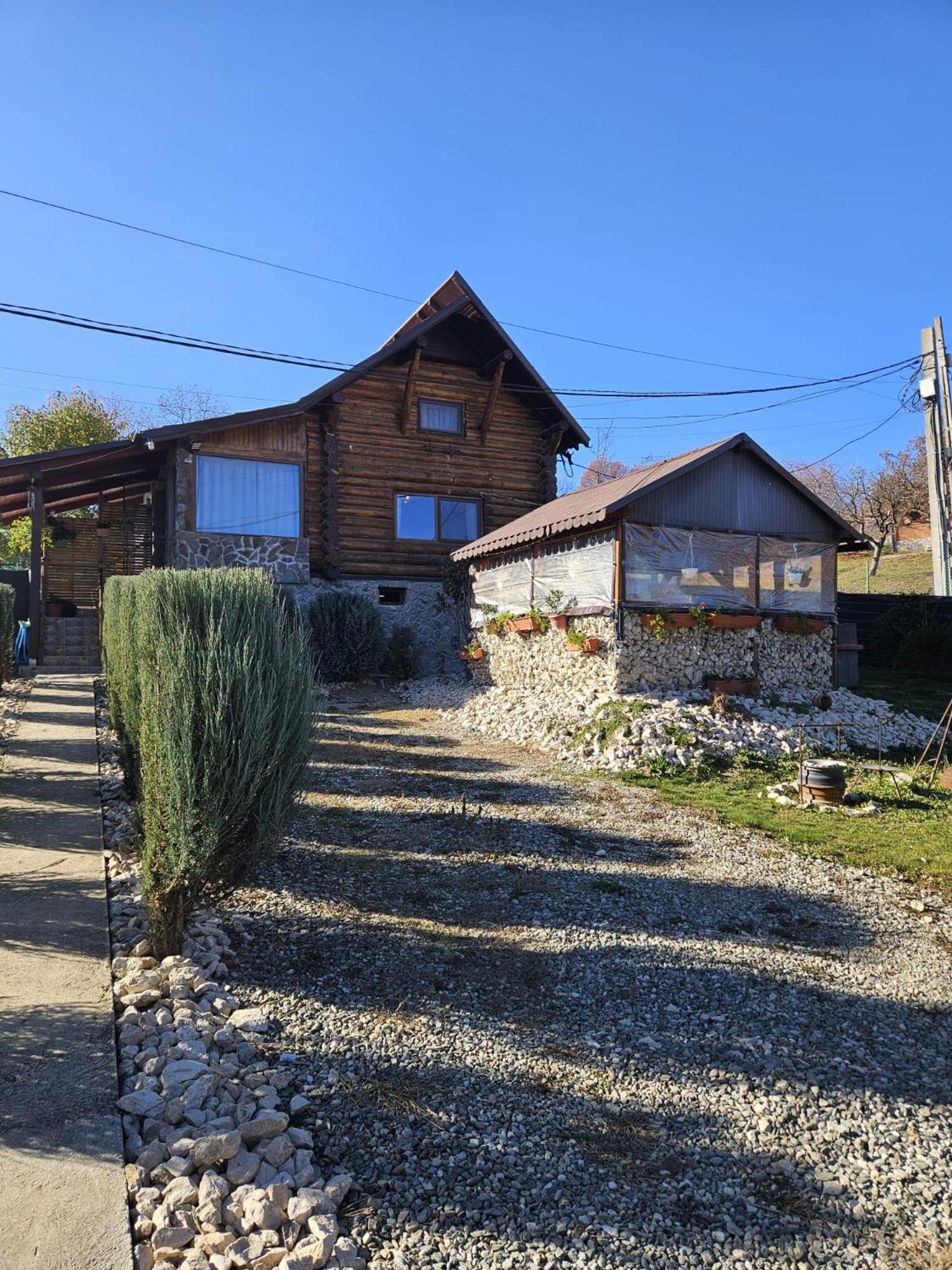 Rareș Residence