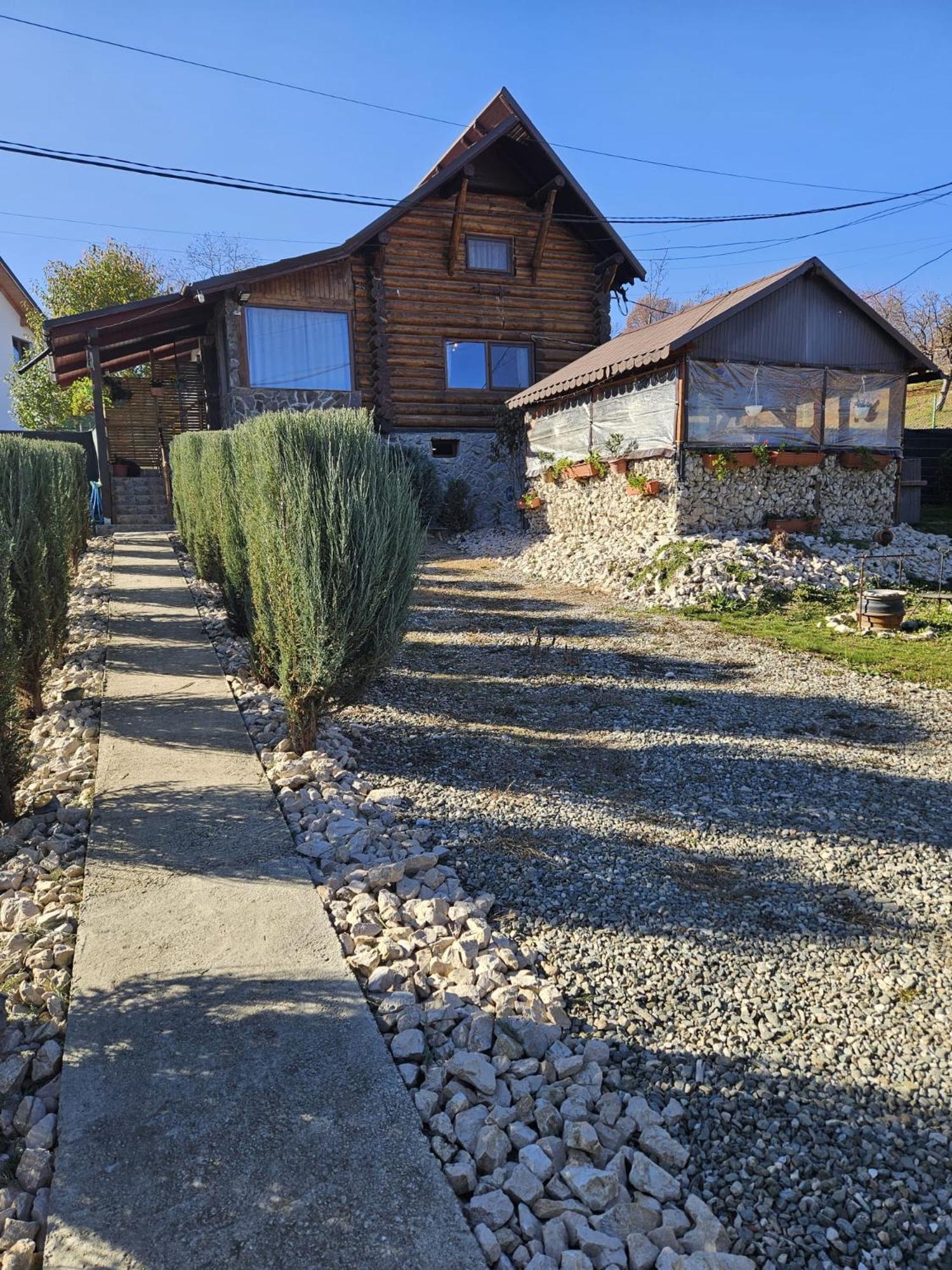 Rareș Residence