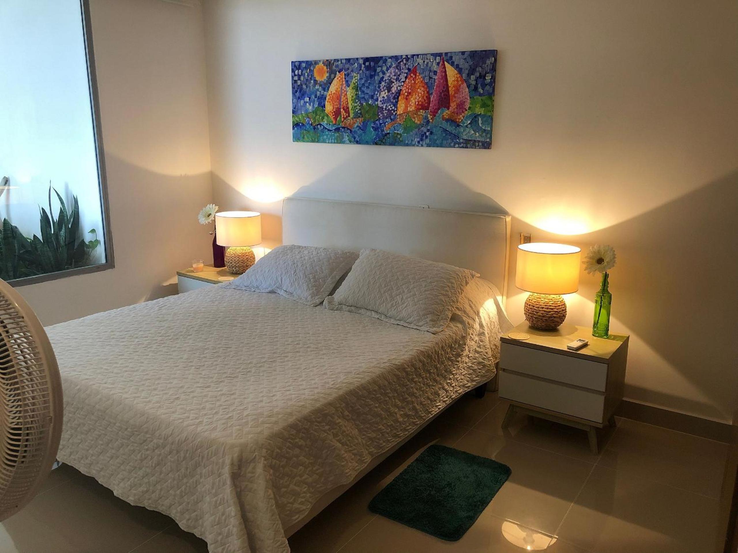 Amplios Aptos de Lujo Frente a la Playa a 5 Minutos del Centro y del Aeropuerto, en Edificio con Piscina, Jacuzzi, Sauna, Gimnasio, Turco y Seguridad las 2