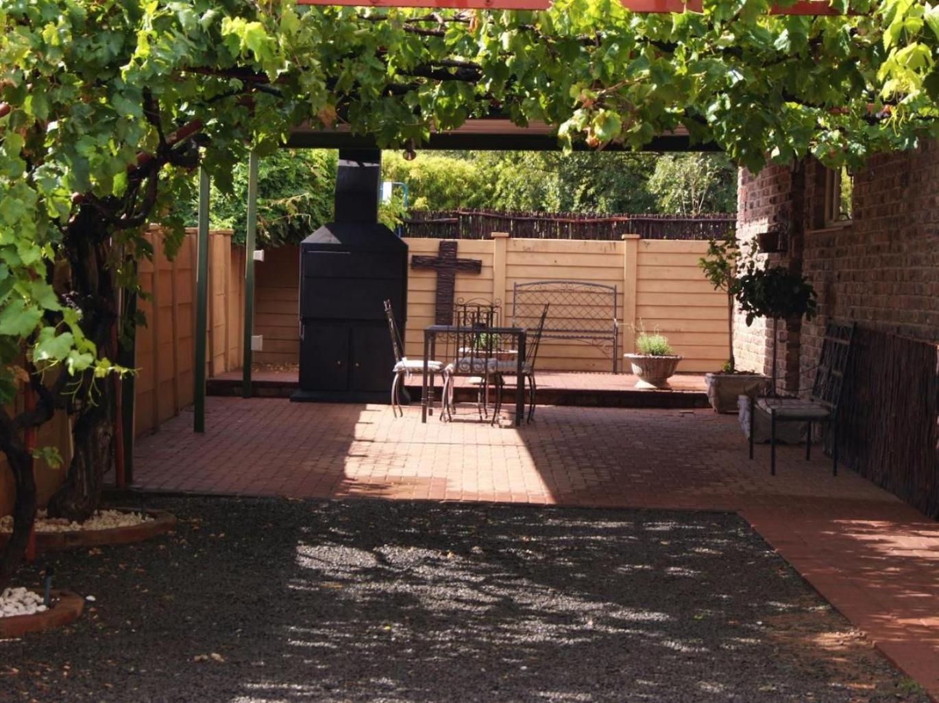 Ruresta Guesthouse view 2