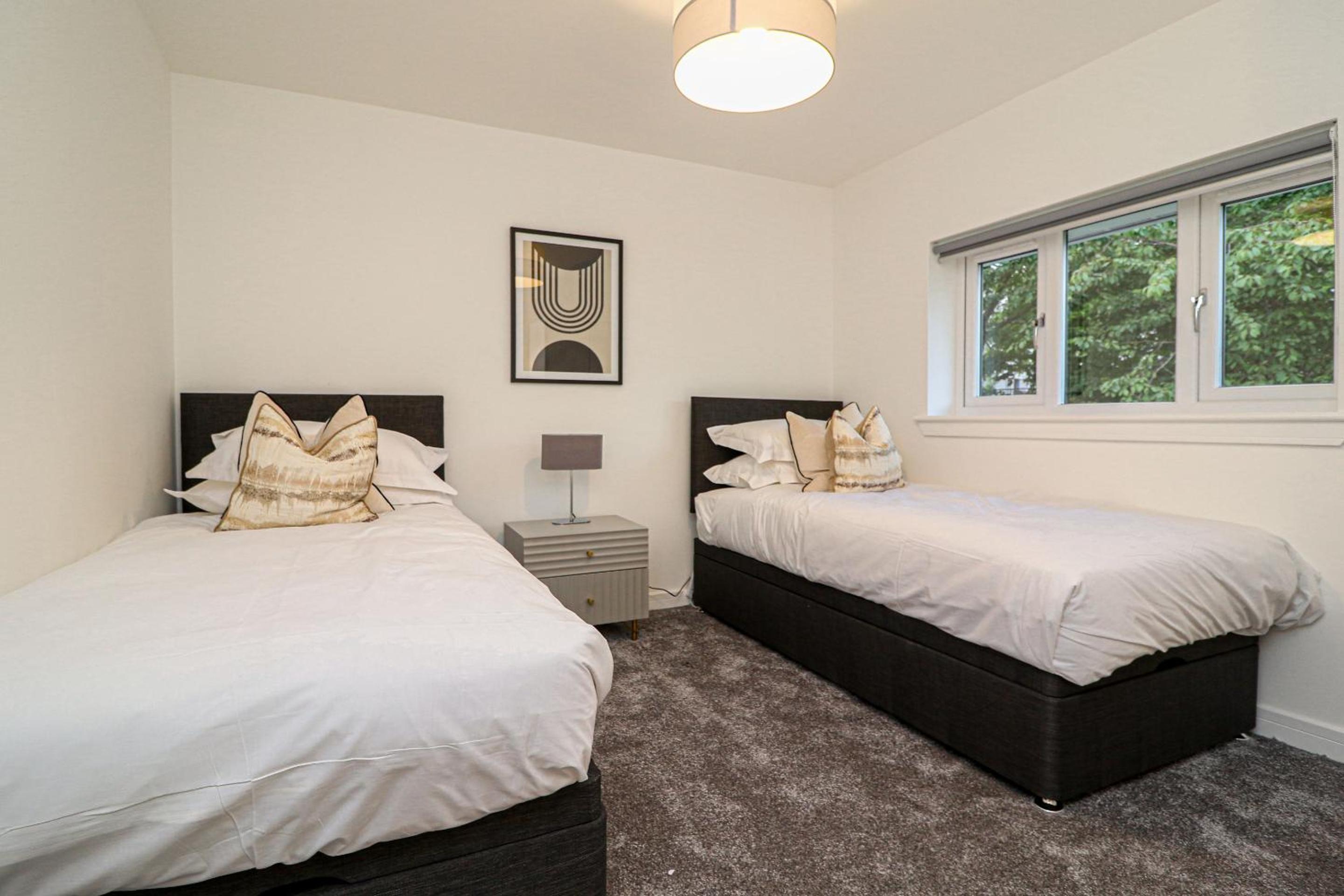 Wyndford Riverside House