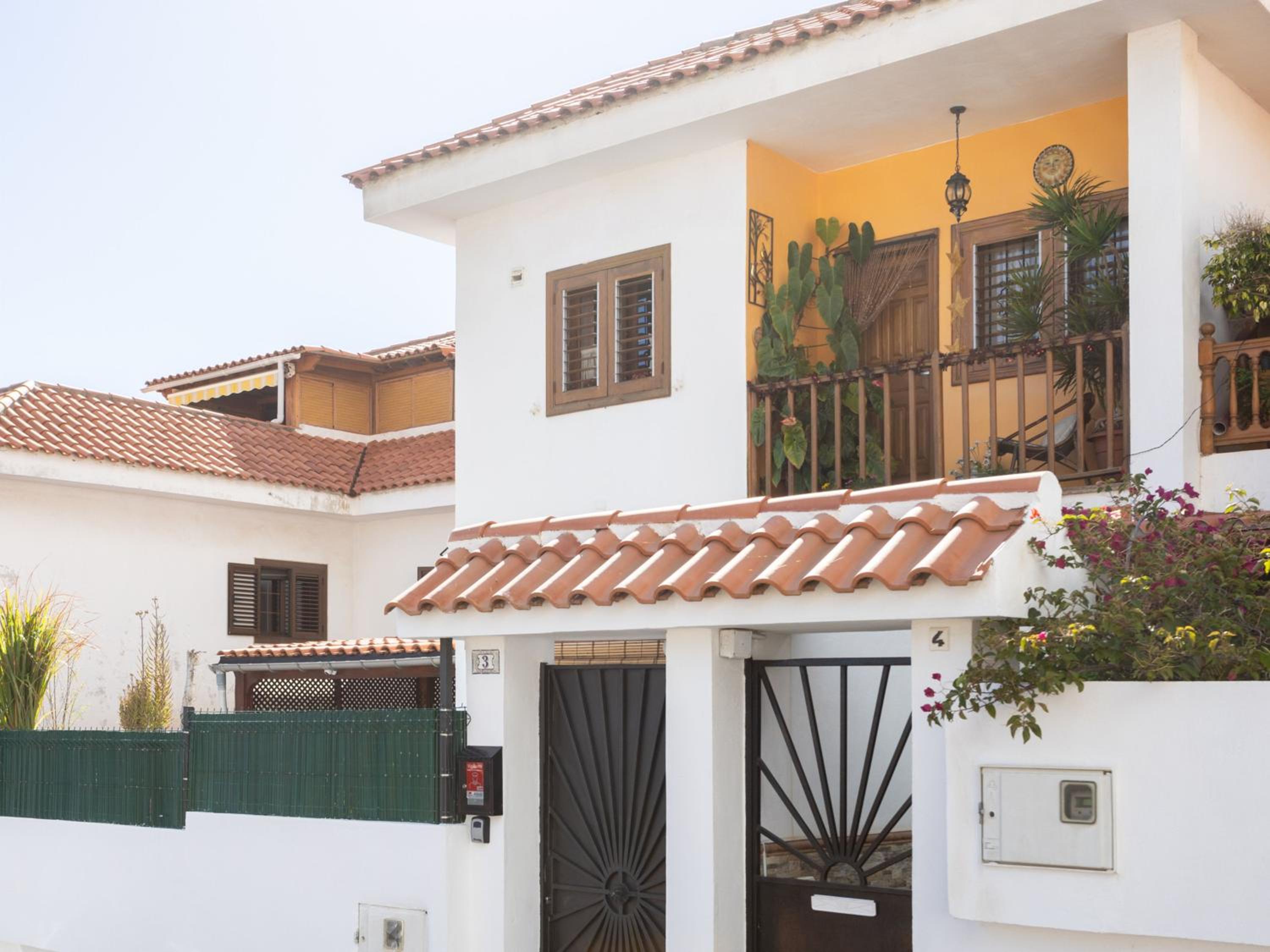 Live Caletillas Urb los corales