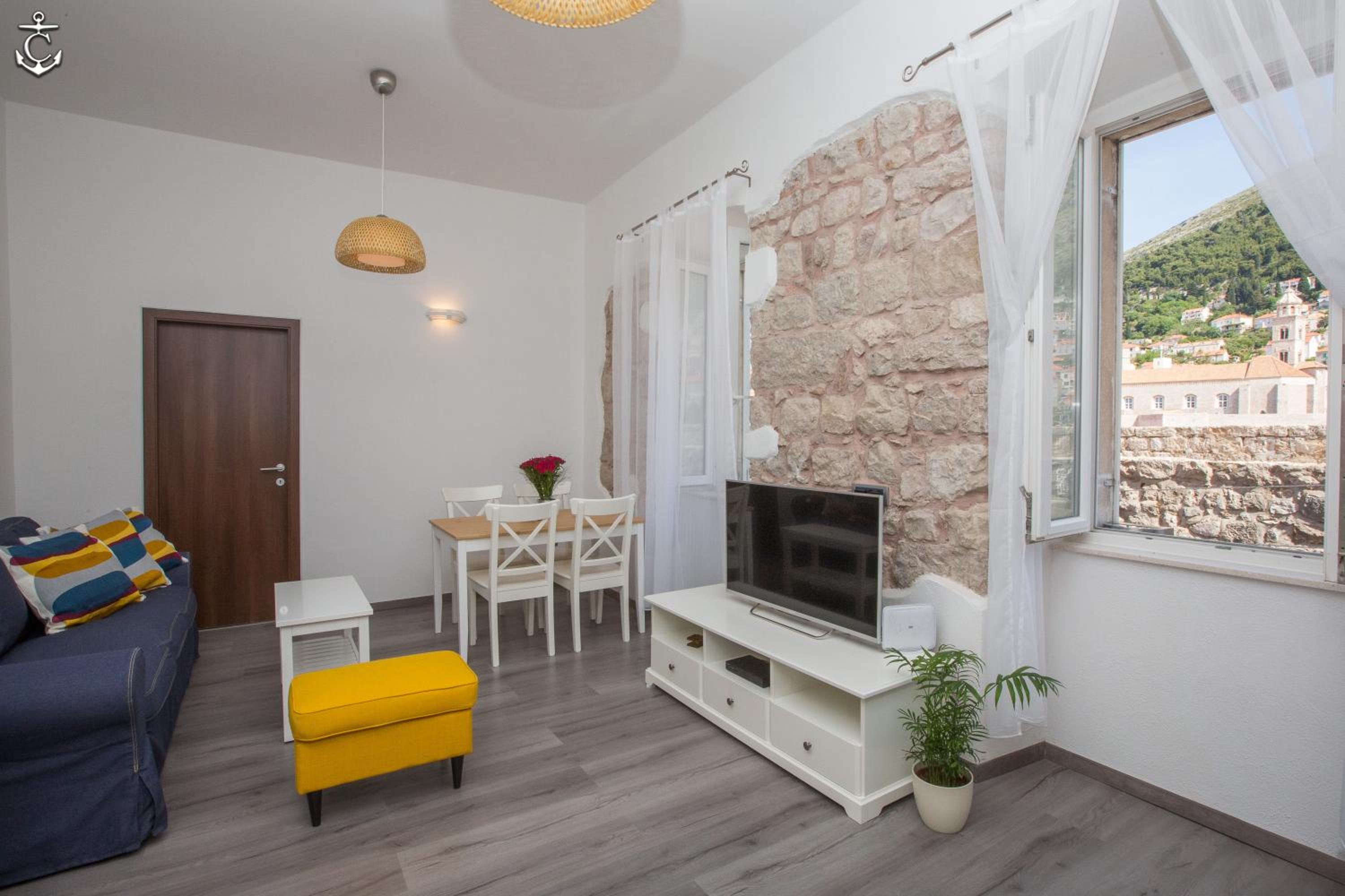 Central Apartment