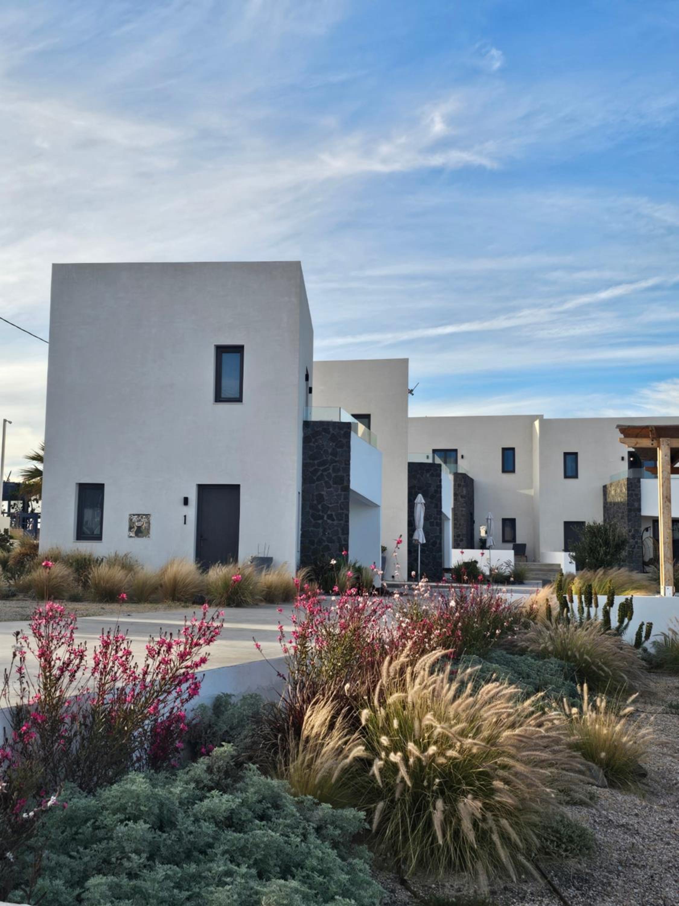 myLithos Suites