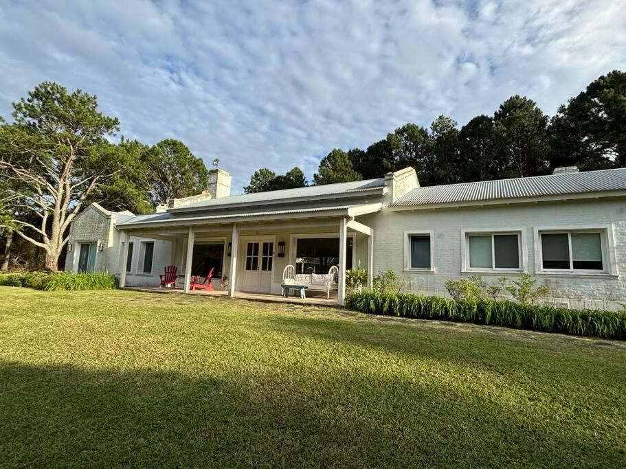 Espectacular Casa en Barrio Privado El Faro, 5 suites independientes