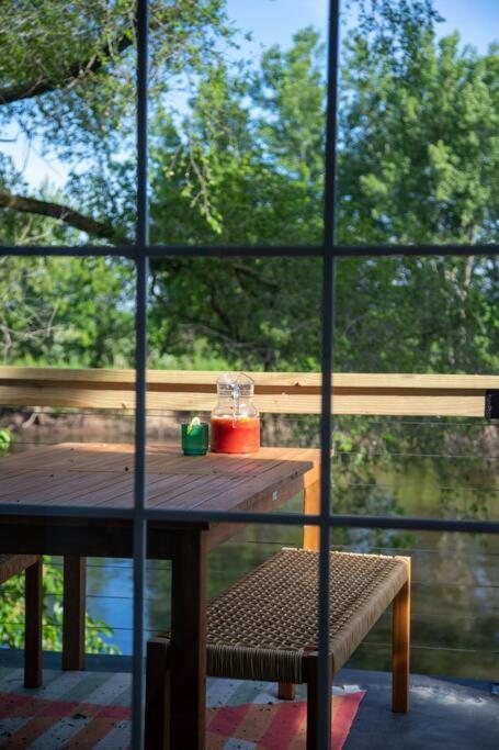 Technicolor River Retreat just outside of Chicago! view 4