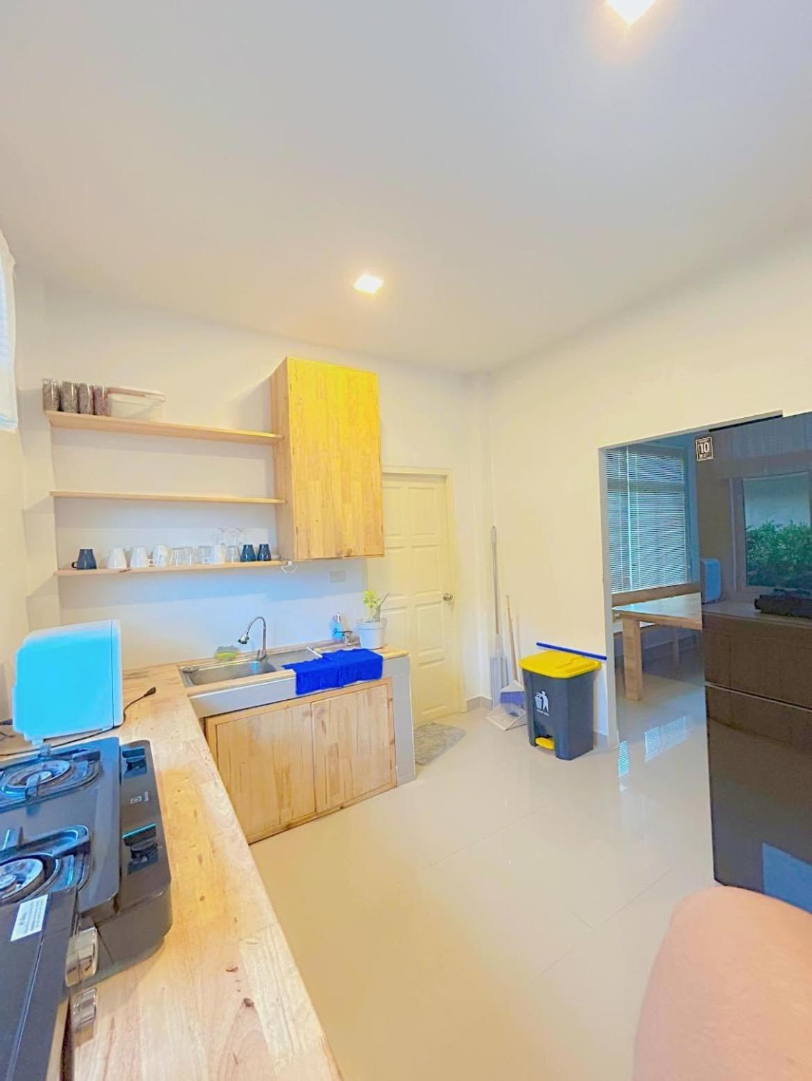 Victoria Poolvilla Pattaya by Chon