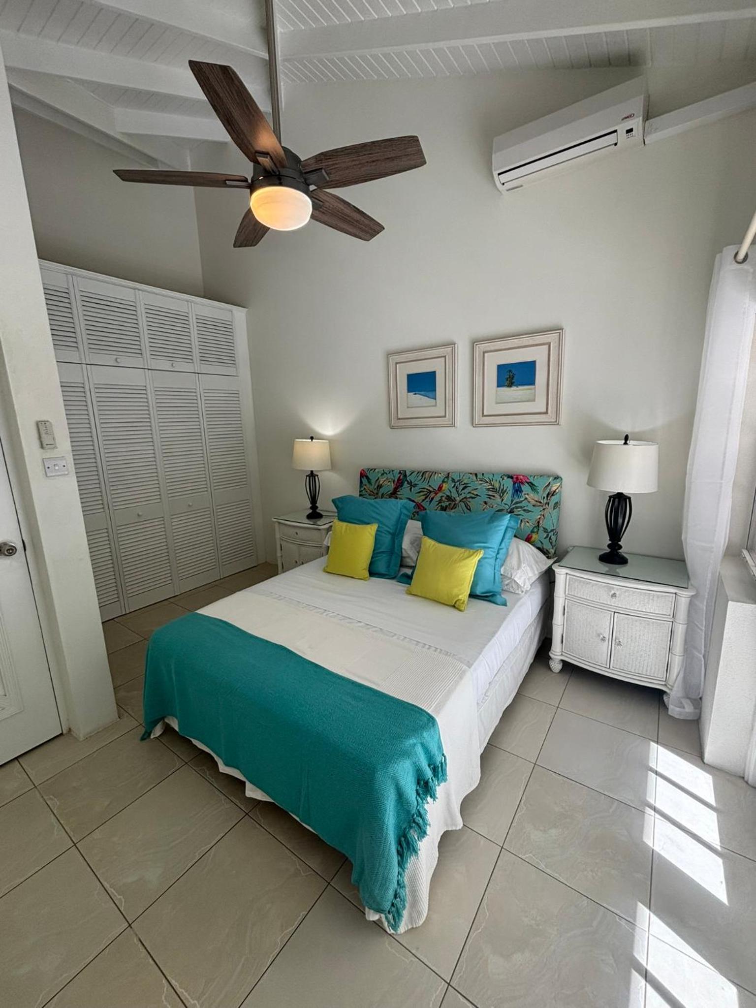 Mullins Beach Houses