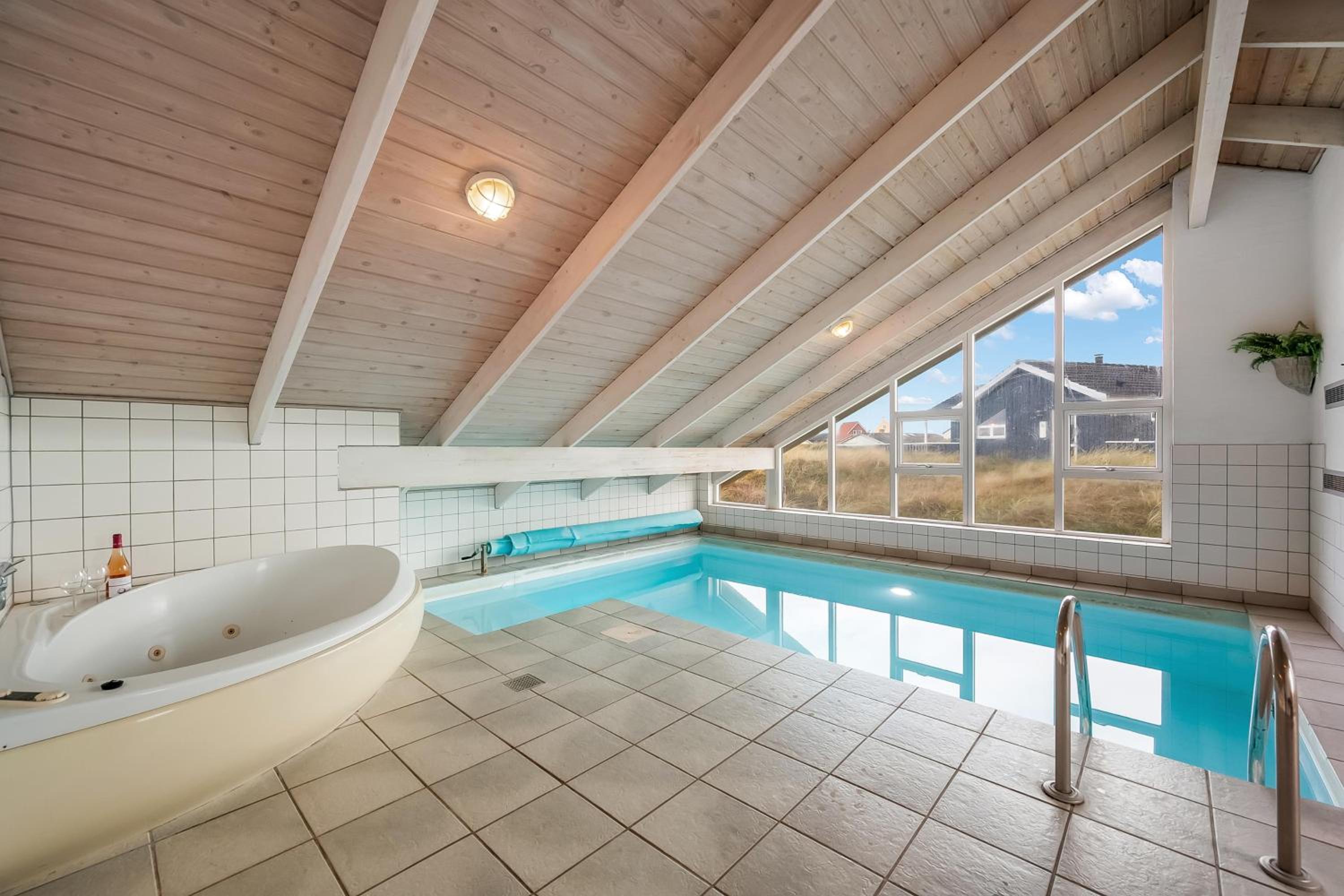 Pool House With Spa And Sauna, 200 Meters From The North Sea view 5
