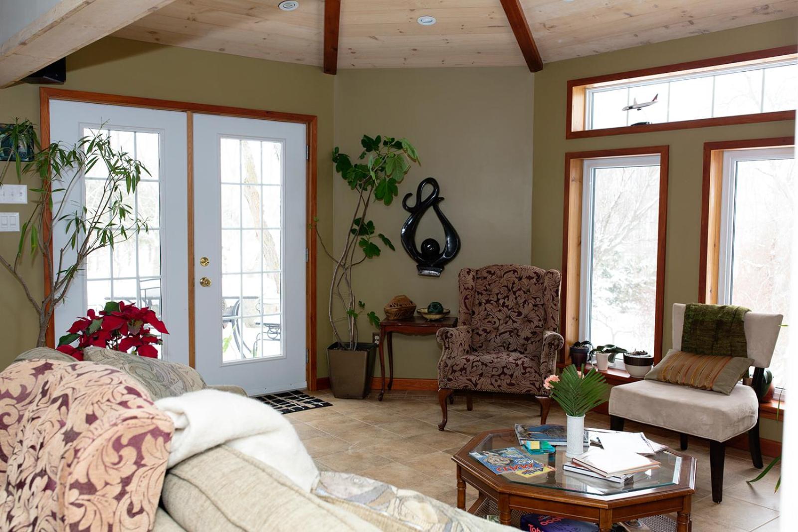 Rustic Farmhouse in Gaspereau Valley Wine Country!