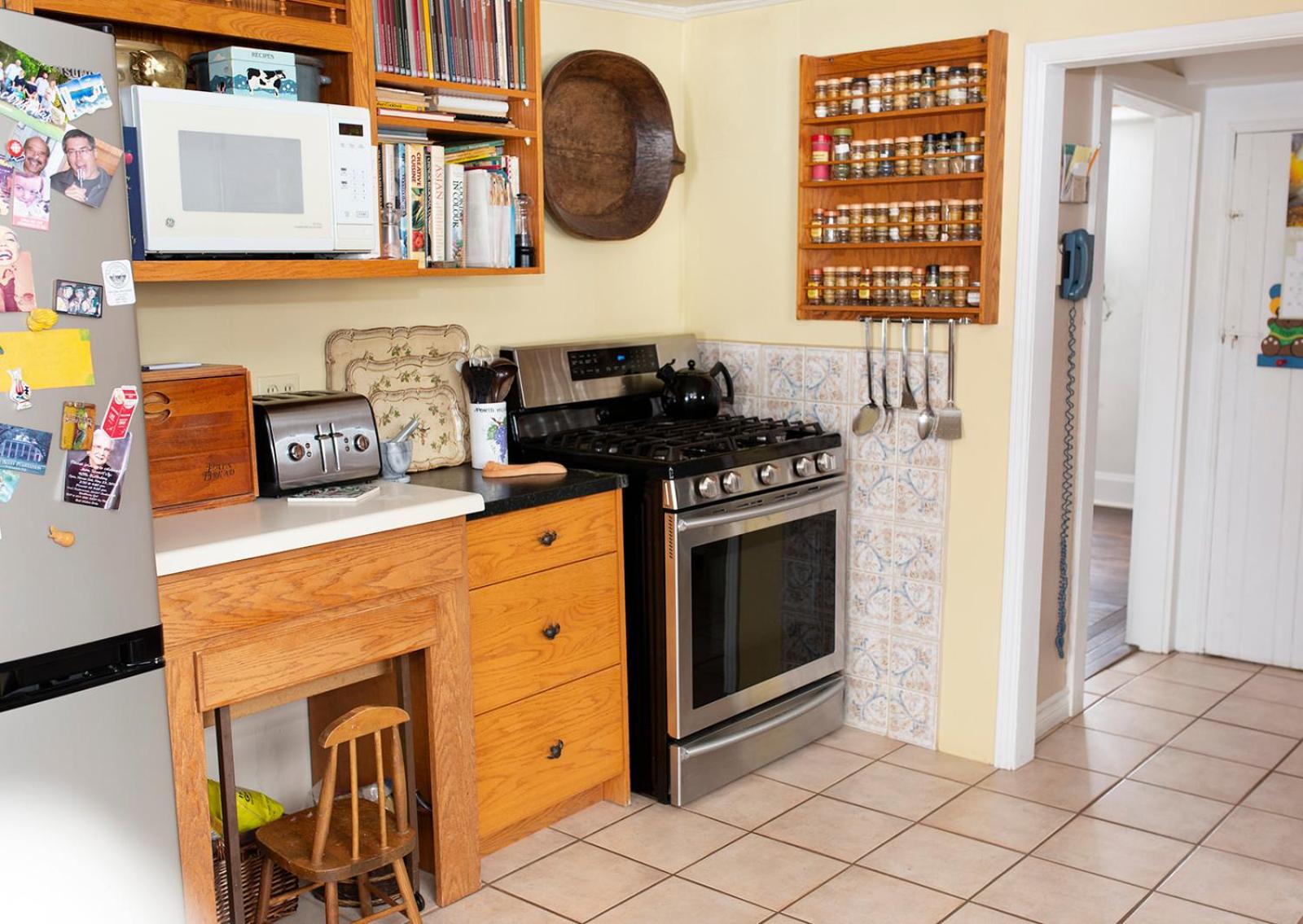 Rustic Farmhouse in Gaspereau Valley Wine Country!