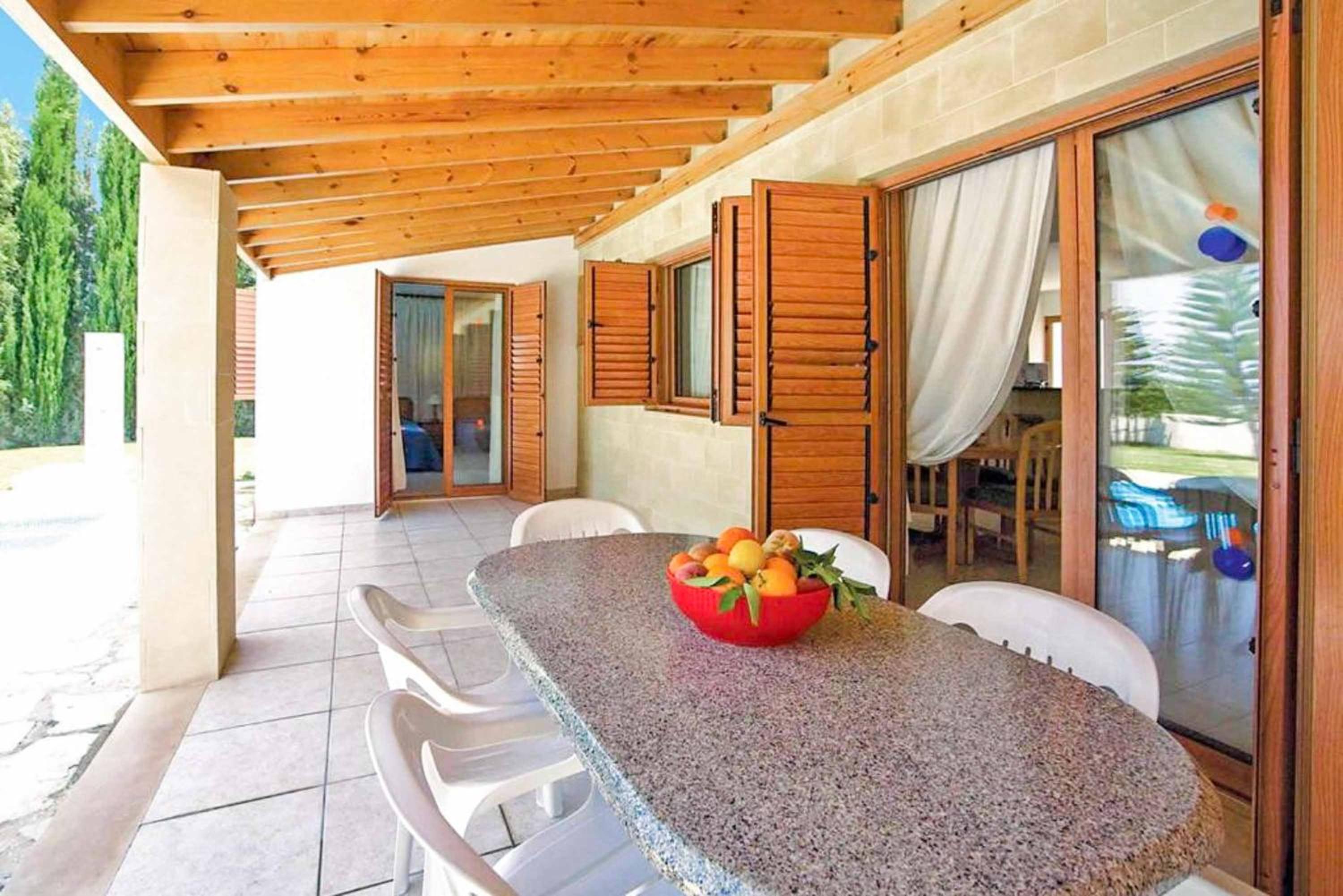 Villa Fostira
