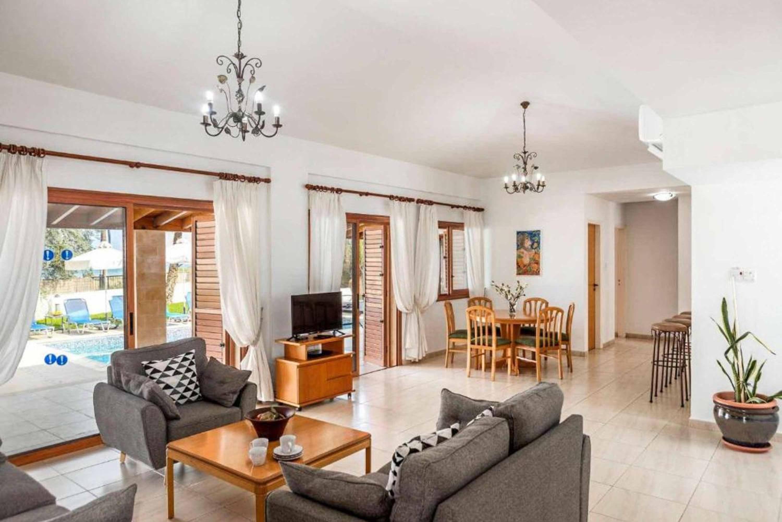 Villa Fostira