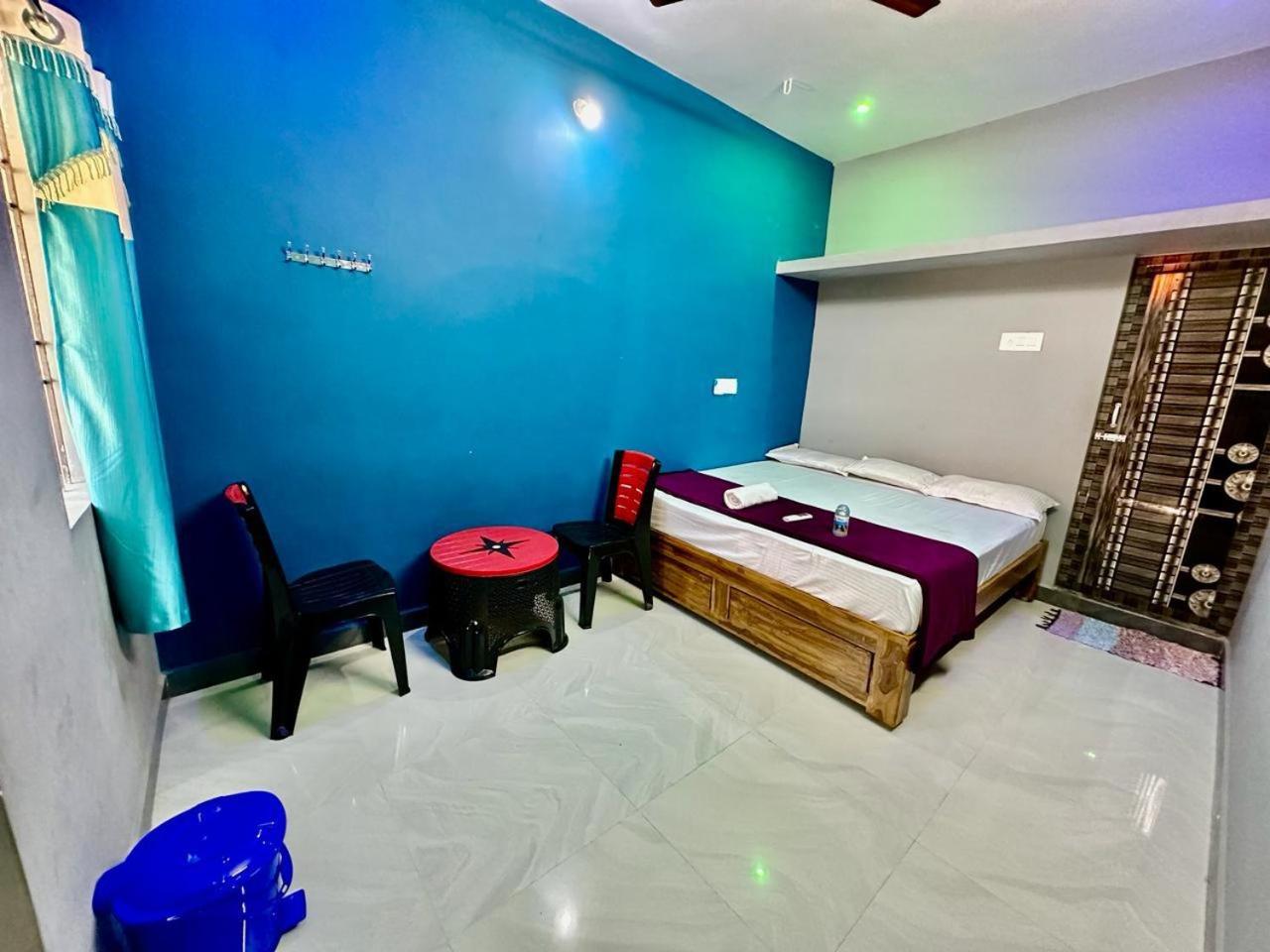 Tiru Arunachala Sashwin Guest House
