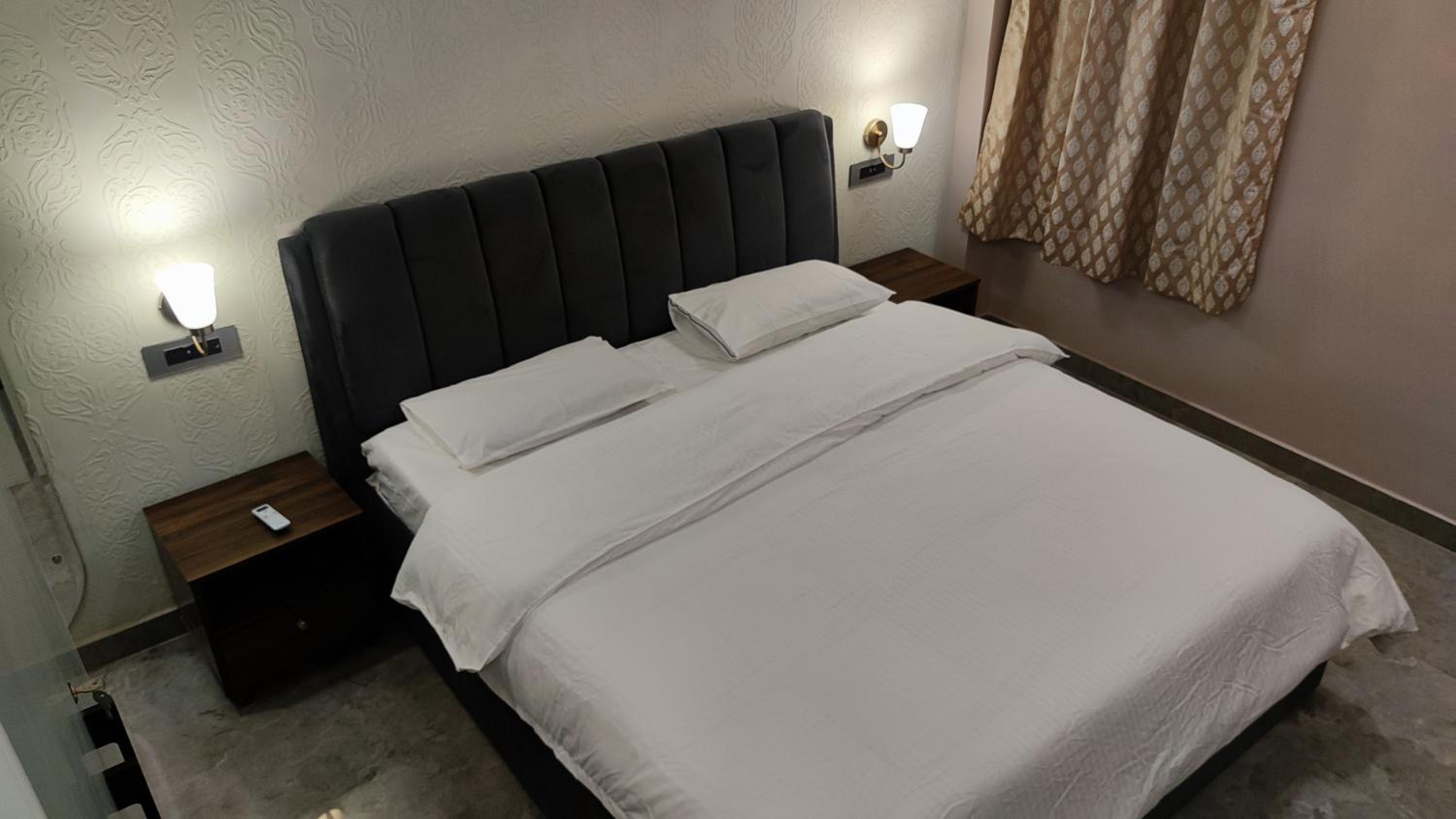 Tiwari homestay