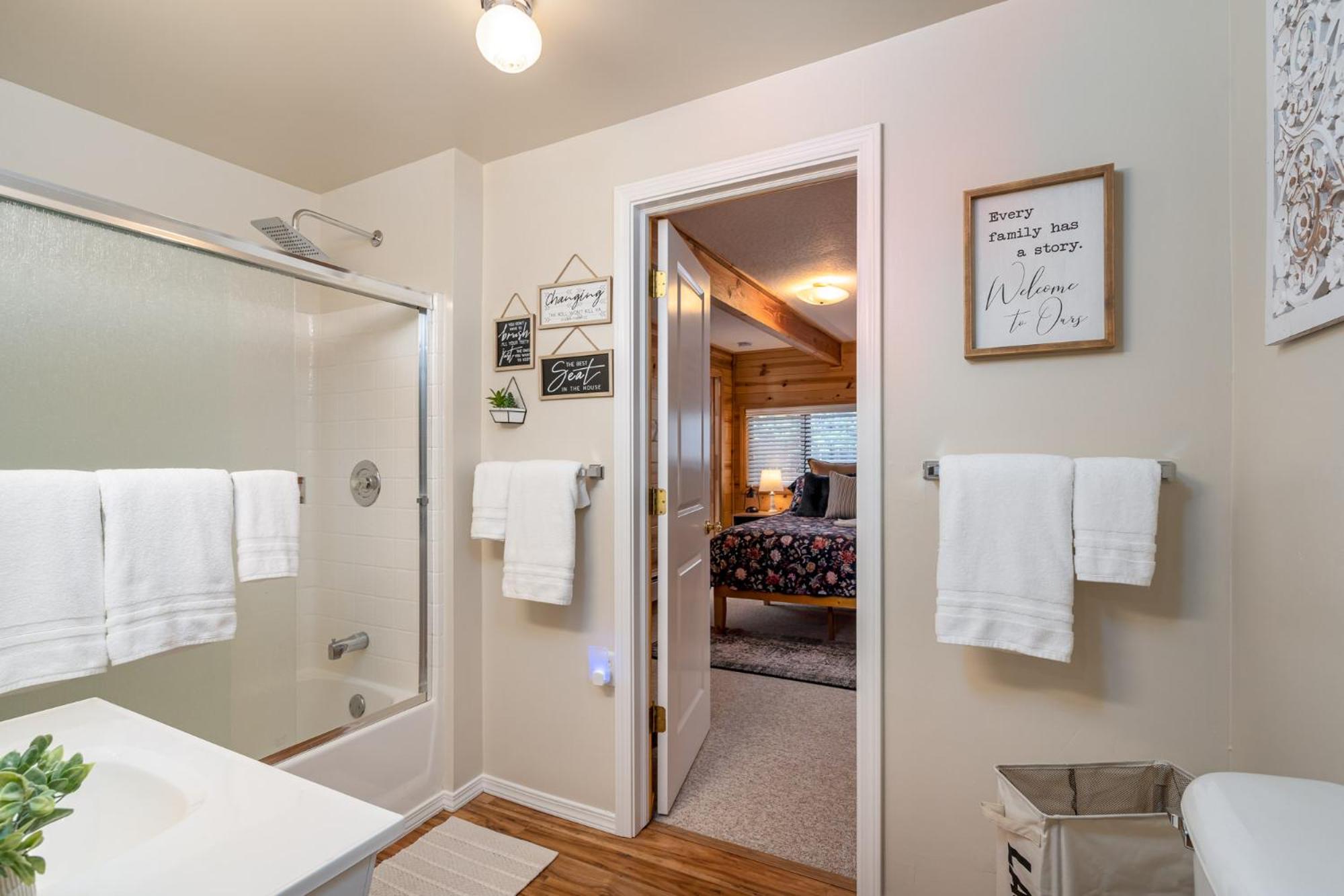 Bulldog Lodge view 5