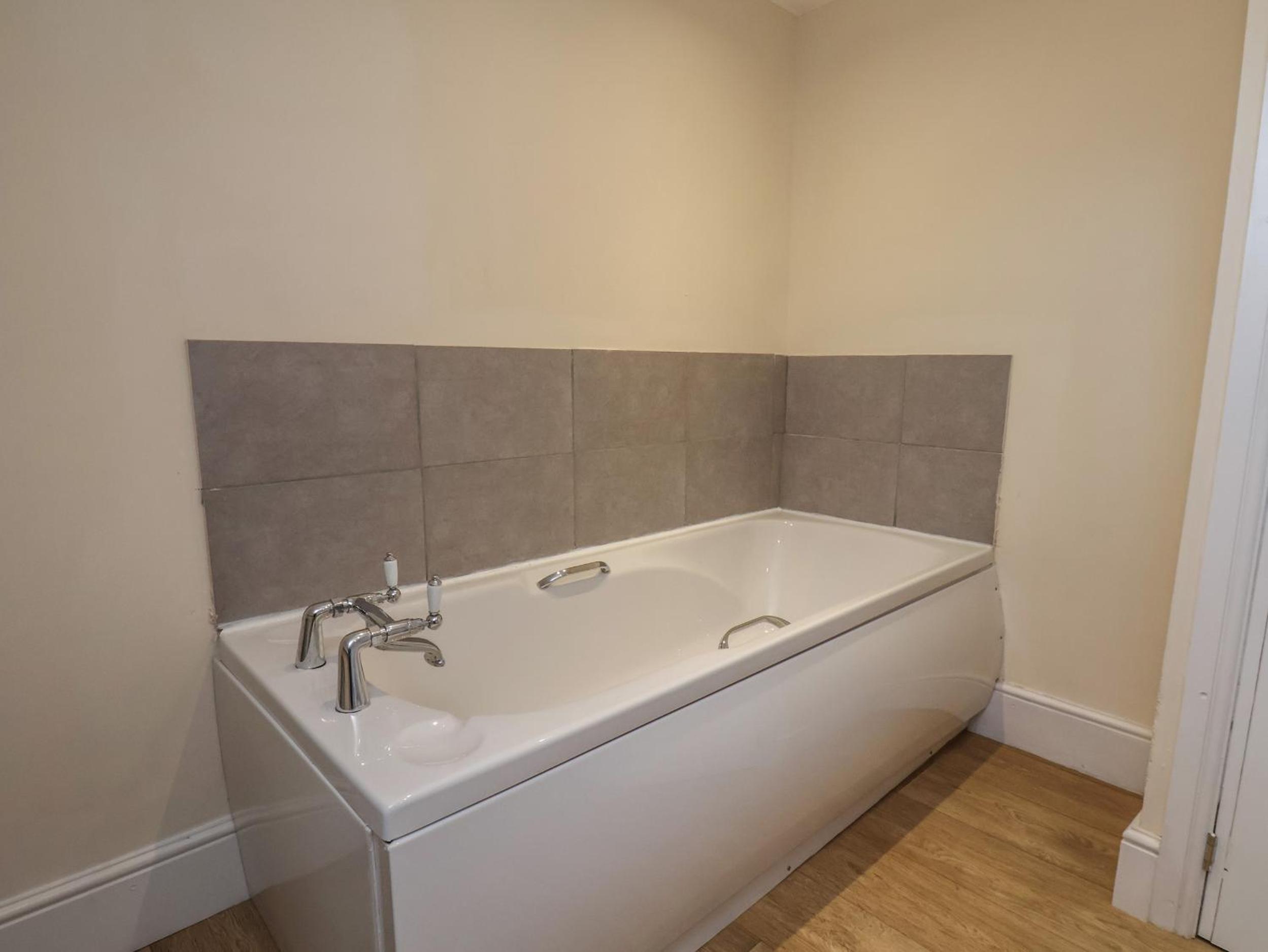 4 Normanby Terrace view 3