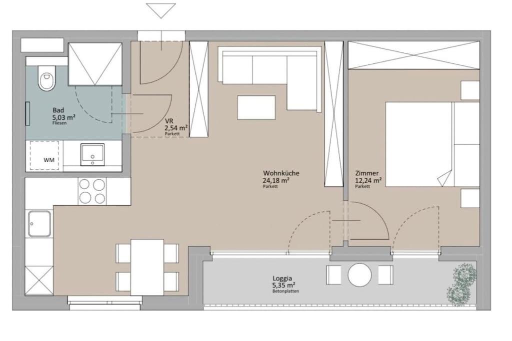 Free Parking I Balcony I 5 min to Train Station