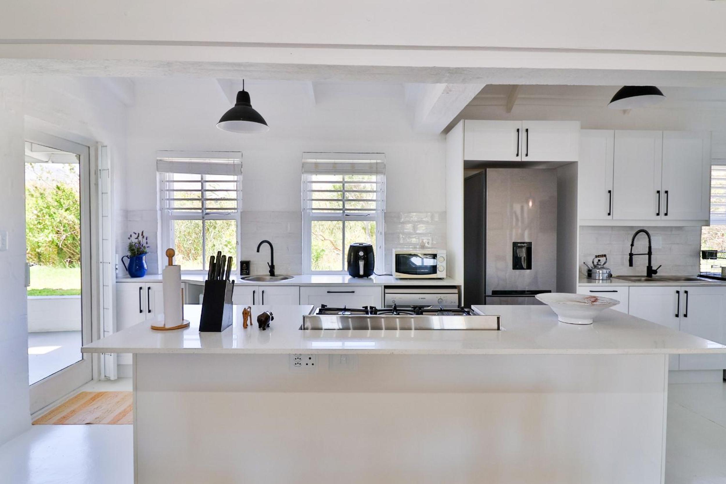 Beautiful country style house close to the beach view 5