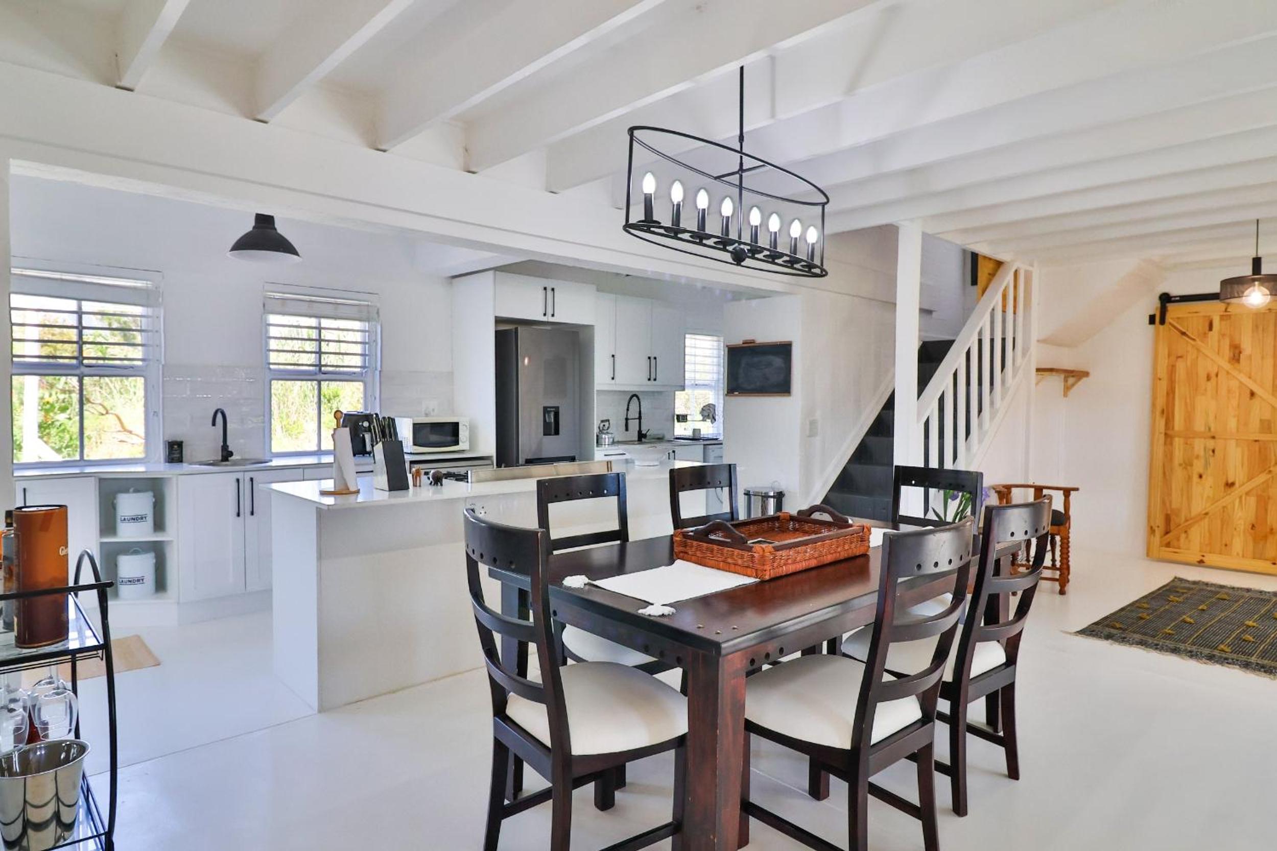 Beautiful country style house close to the beach view 3