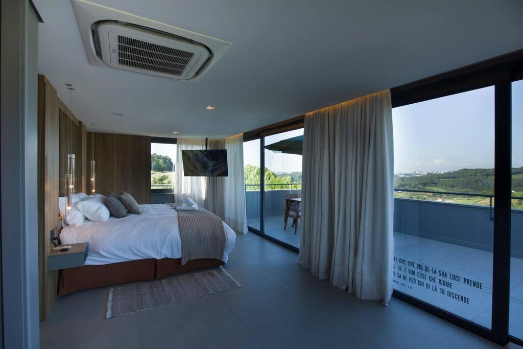 Casa Cielo Vale dos Vinhedos: apto premium com banheira e vista