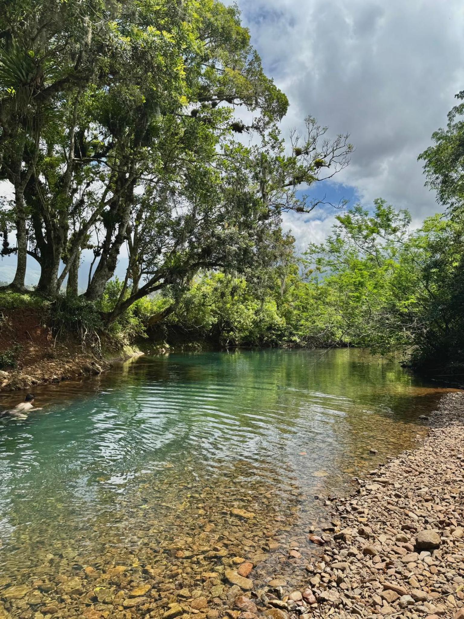 Morada Paraíso Vale Azul