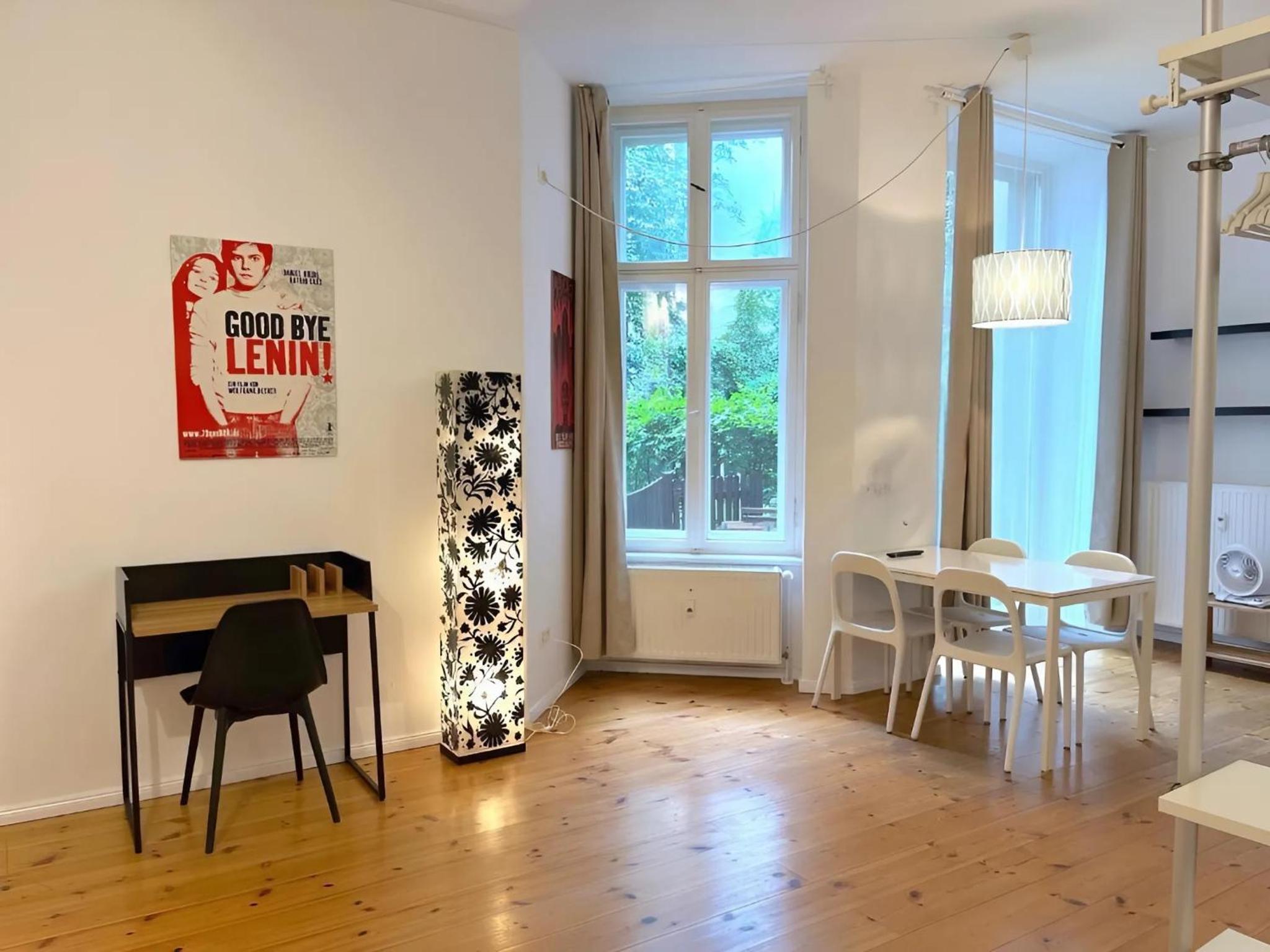 Mooeve Boxi Studios