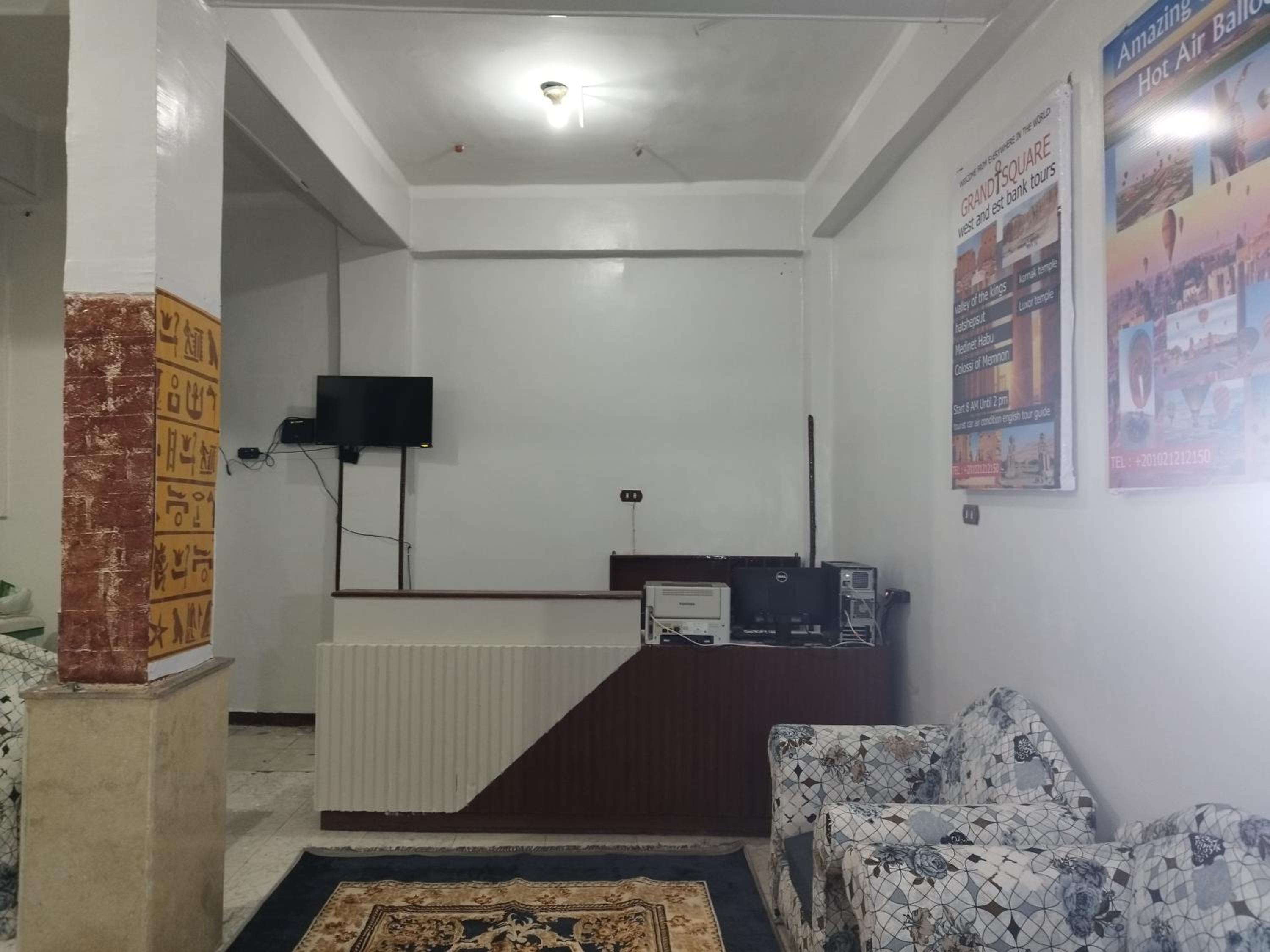 Grand Square Hostel Luxor