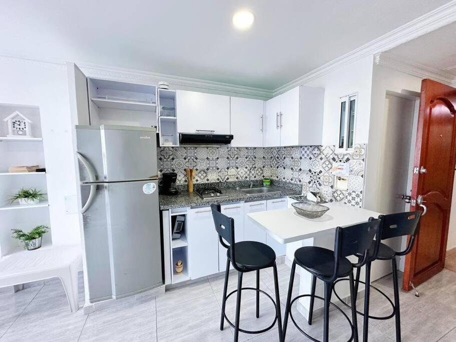 Hermoso Apartamento en 1BR Laguito - Frente a la playa