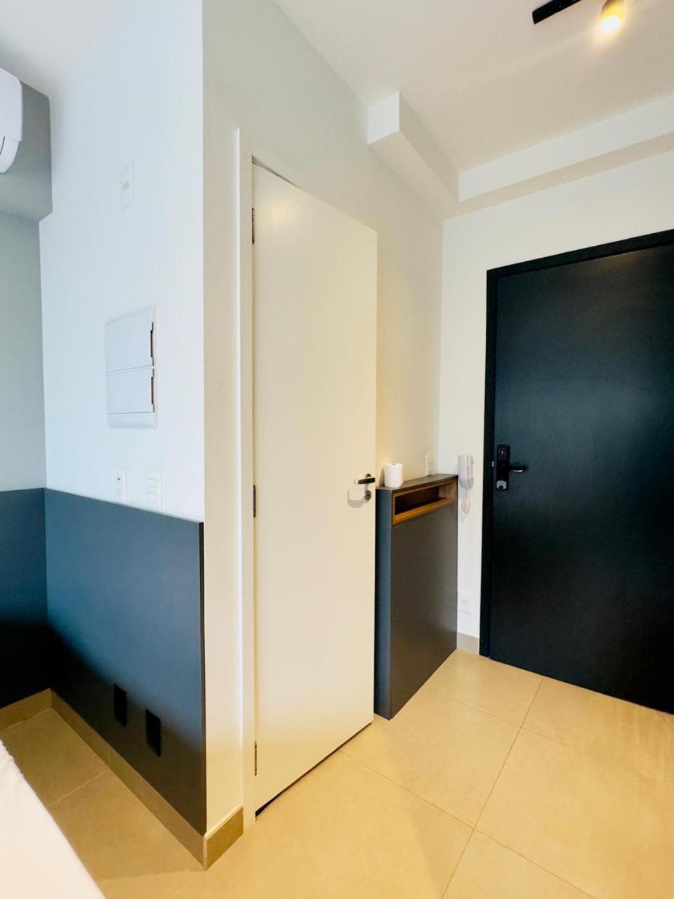 Flat moderno na Oscar Freire!